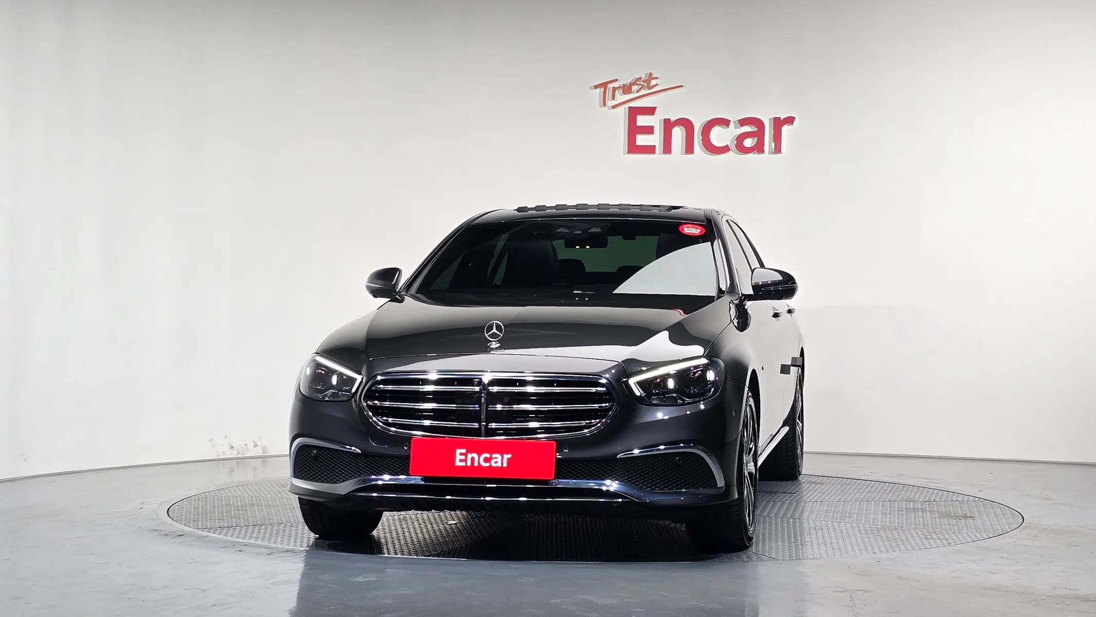 Mercedes-Benz E-Class W213 E300e 4MATIC 2021 3/34
