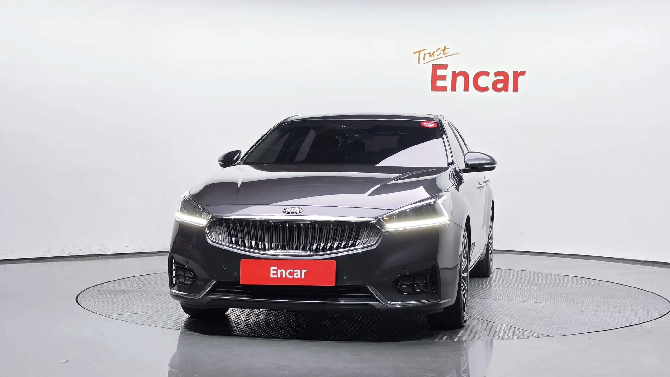 Kia K7 3.0 LPI () 2016 2/5