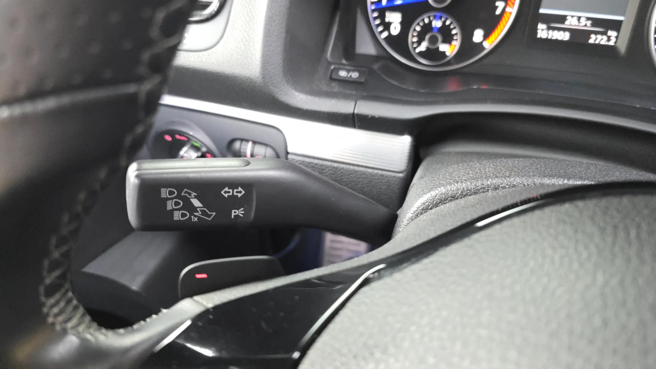 Volkswagen 시로코 2.0 TSI R 2013 31/32