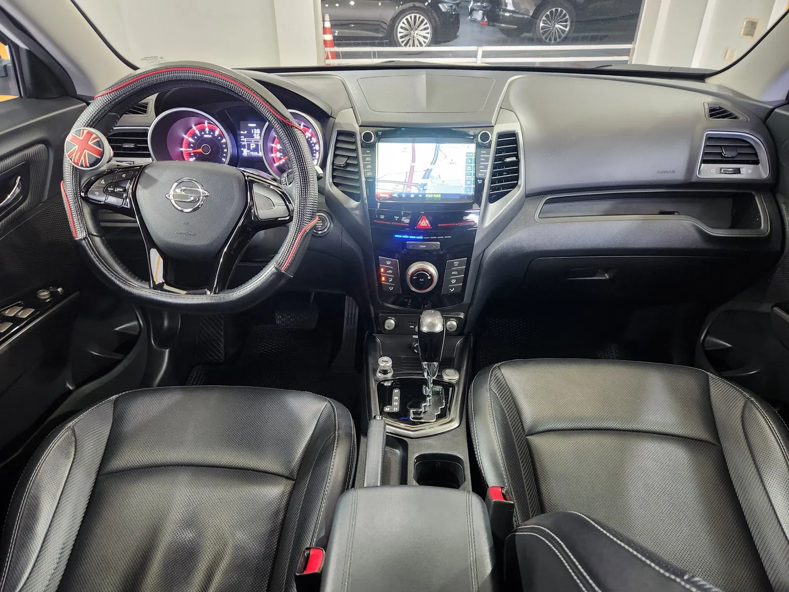 KG Mobility Tivoli VX 2WD 2017 4/5