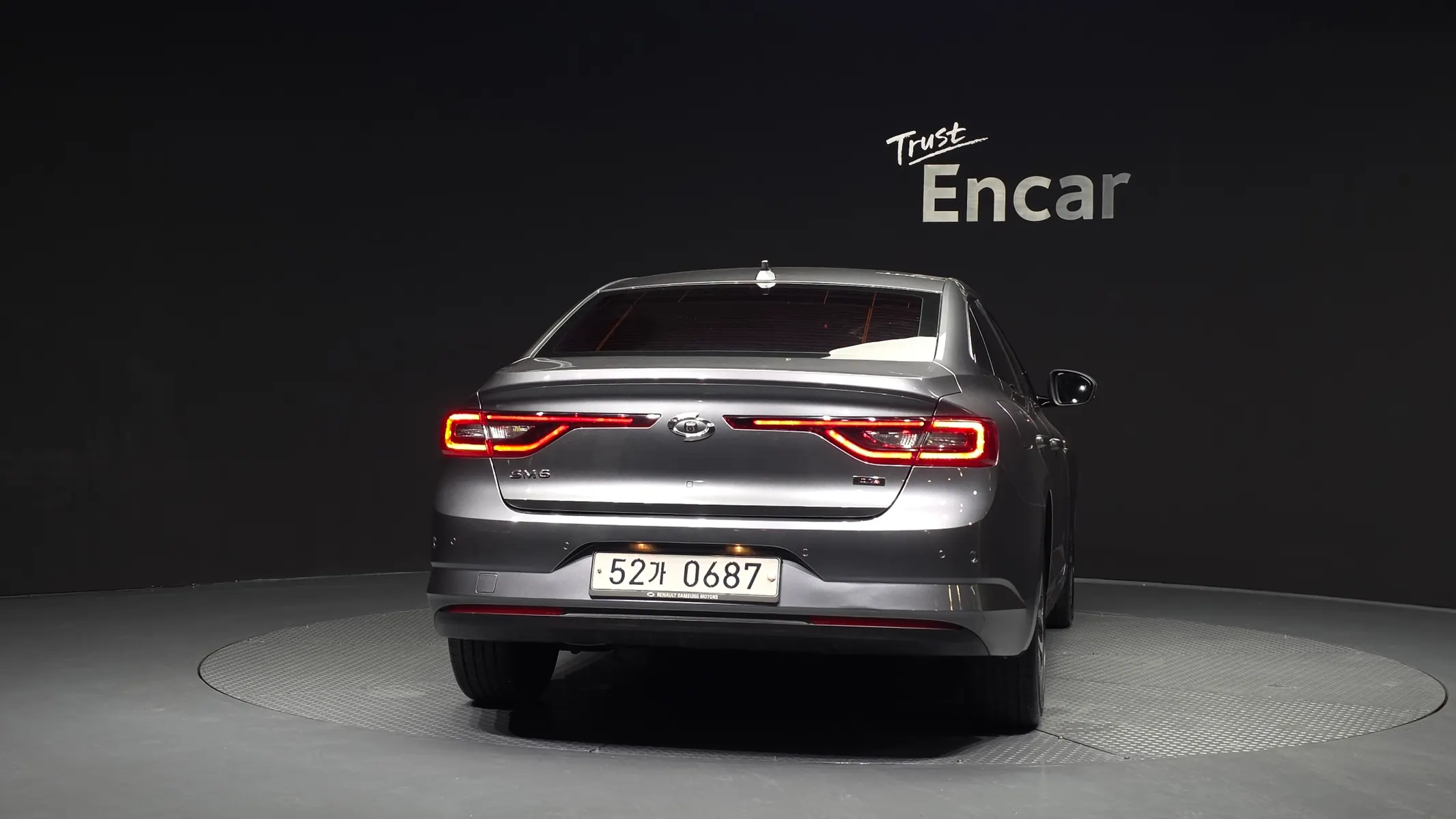 Renault Korea SM6 2.0 GDe RE 2016 3/5