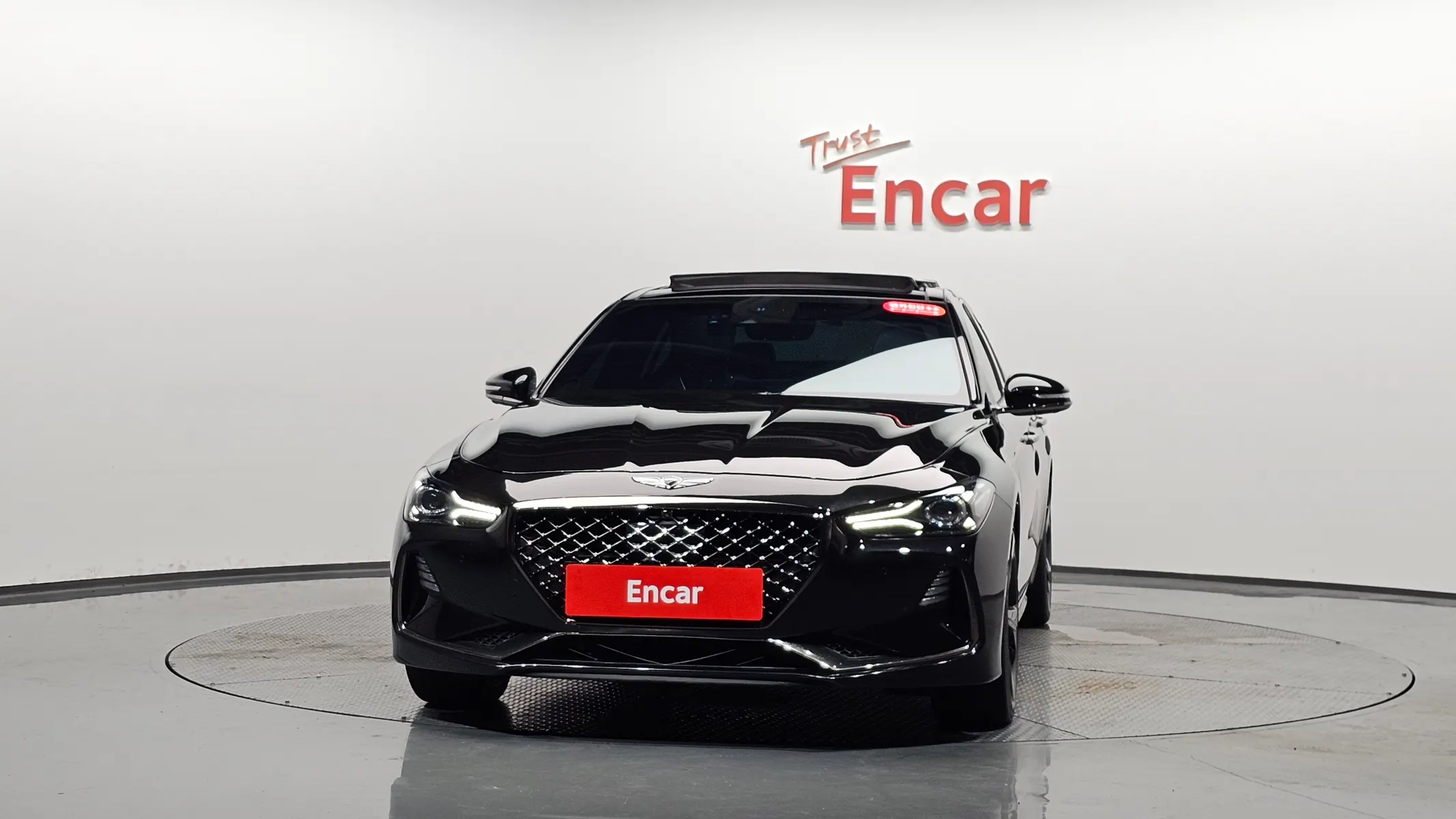Genesis G70 3.3T 2019 2/5