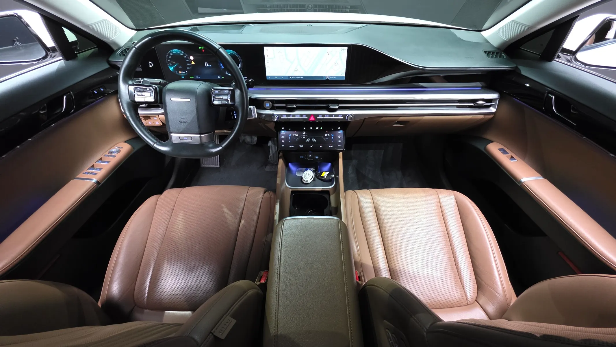 Hyundai (GN7) 2023 4/5