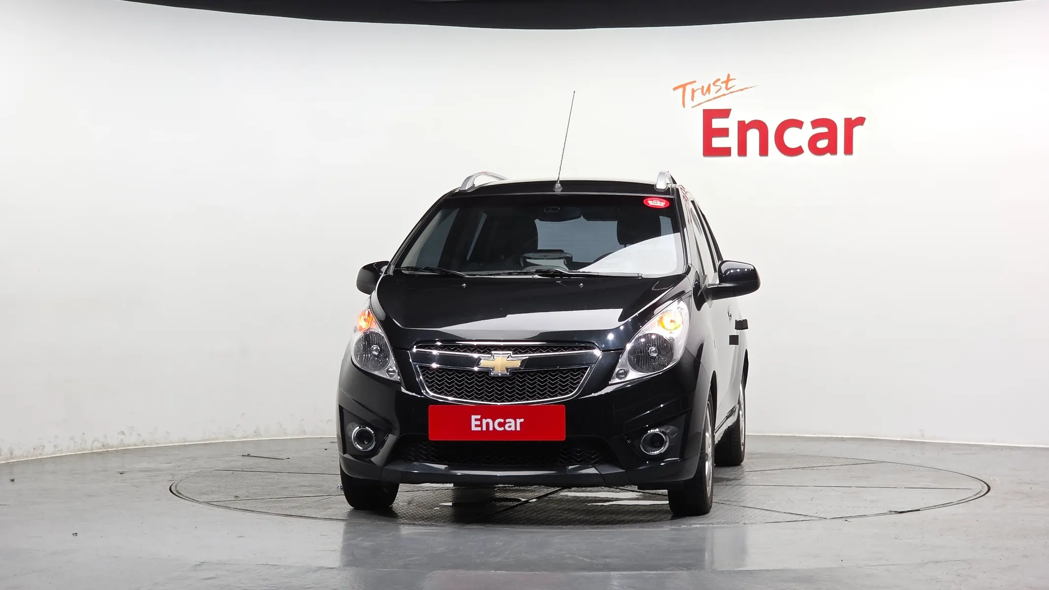 Chevrolet Spark LT 2011 2/5