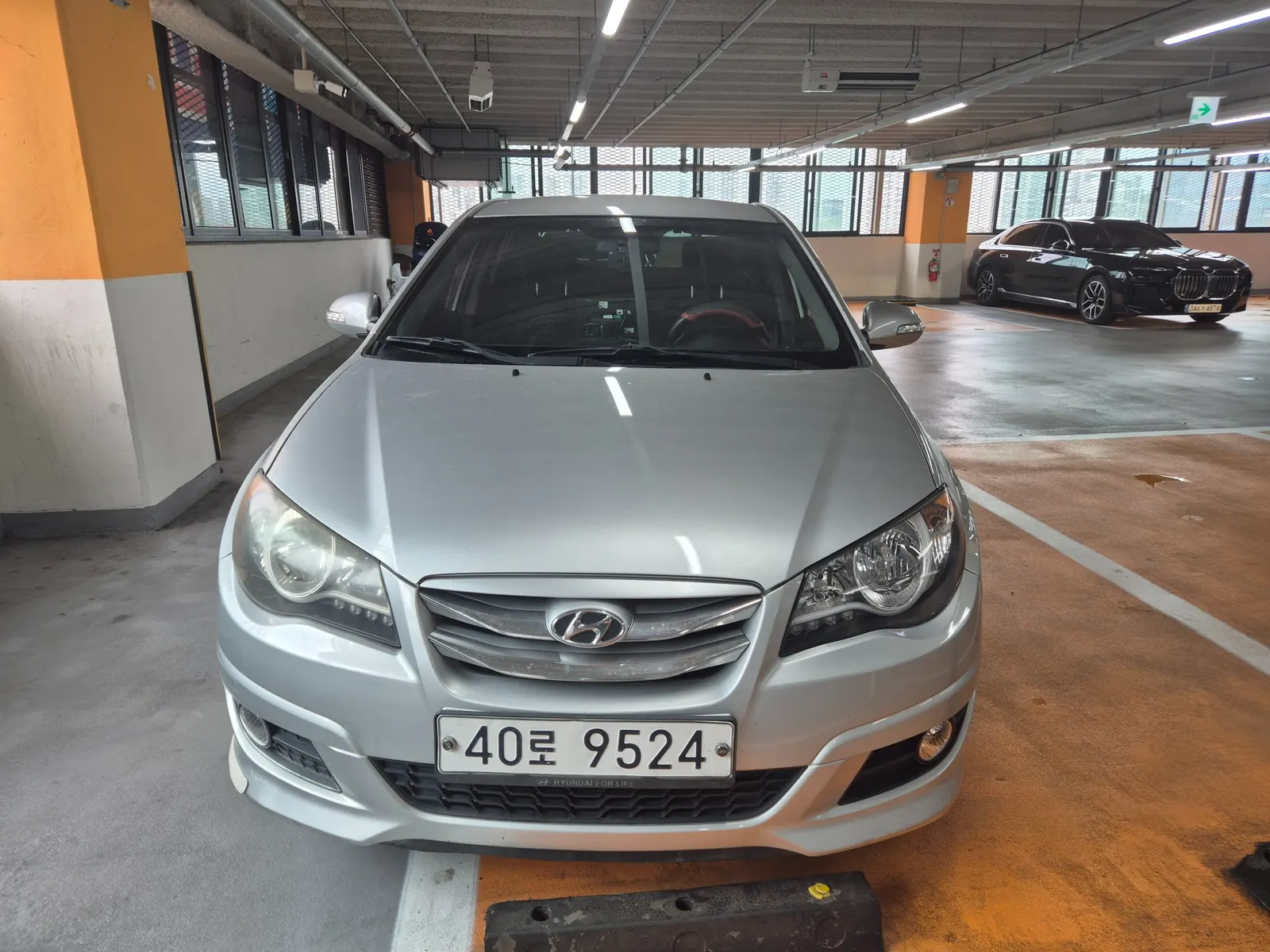 Hyundai 아반떼 하이브리드 HDeII 2013 2/5
