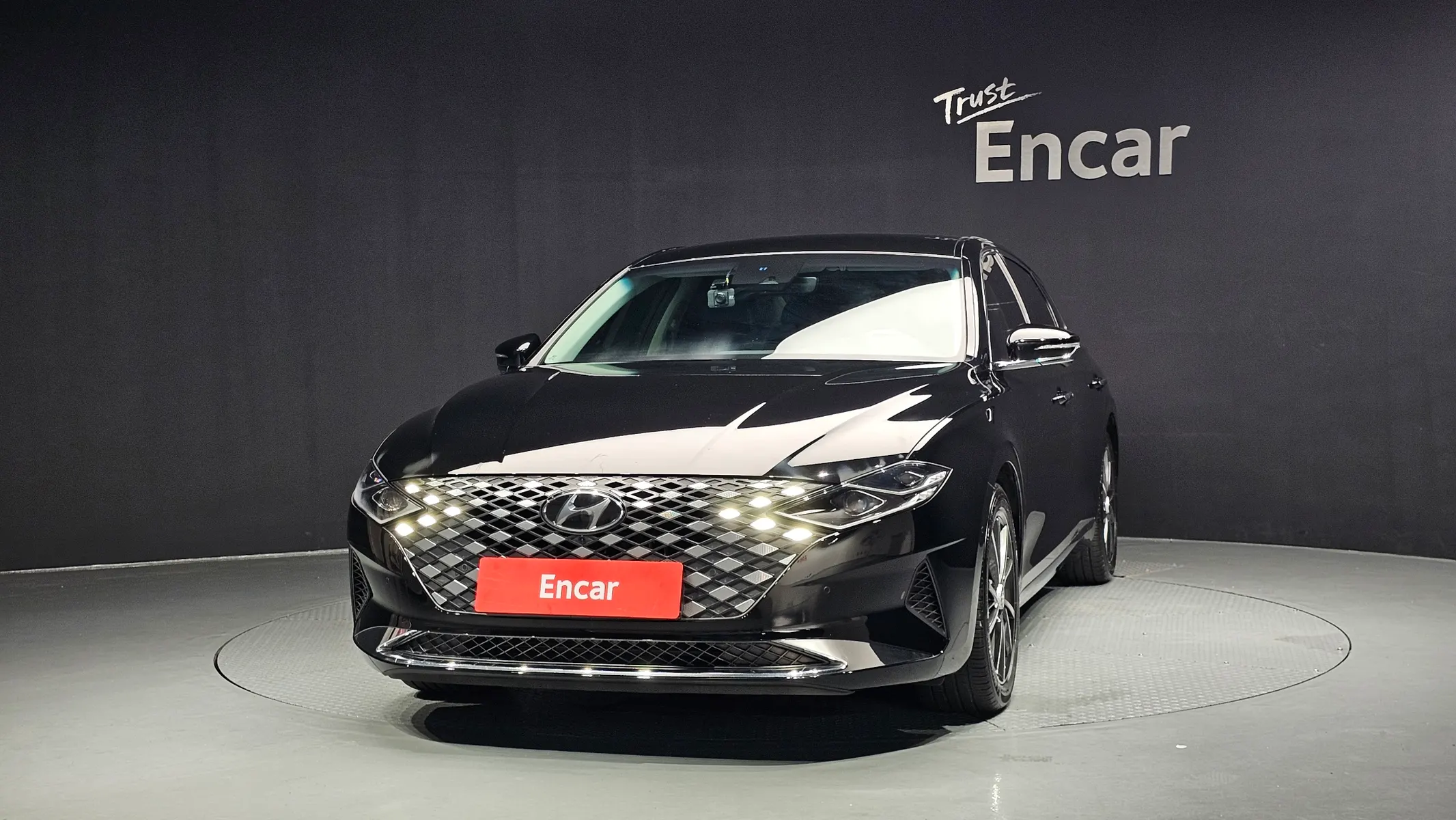 Hyundai IG 3.3 2022 2/5