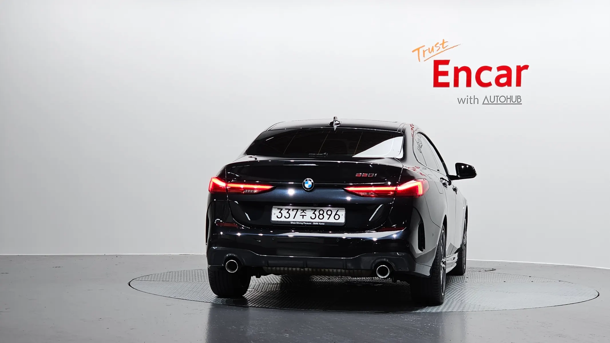 BMW 2 Series Gran Coupe (F44) 220i M 2023 3/33