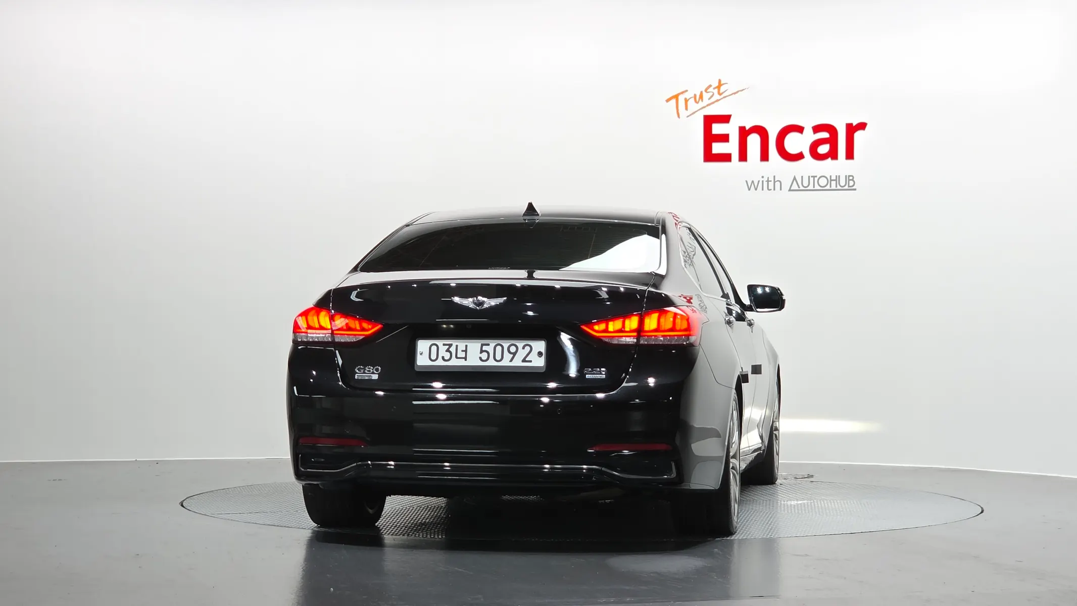Genesis G80 2.2D 2018 3/5