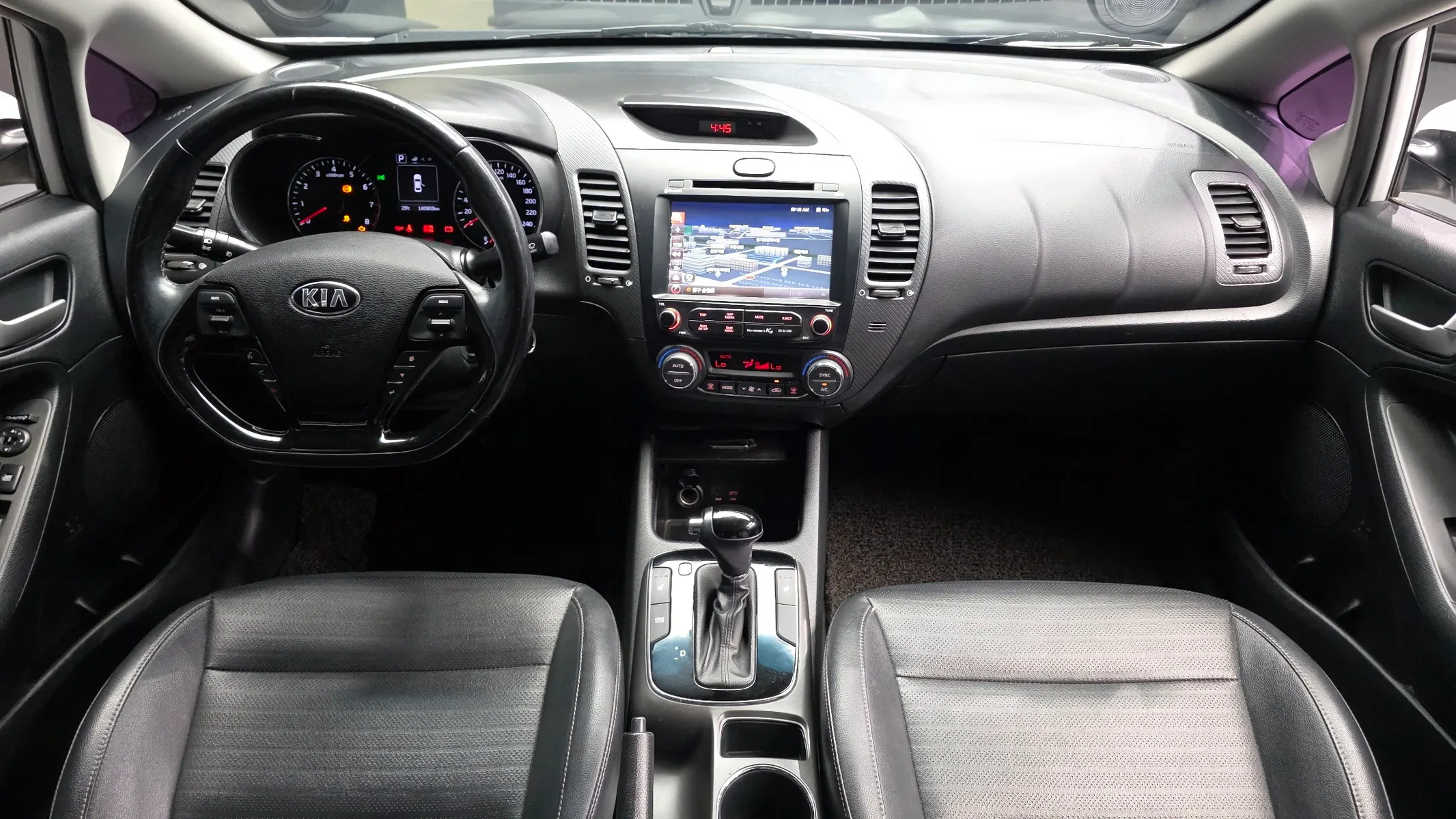 Kia K3 2016 4/5