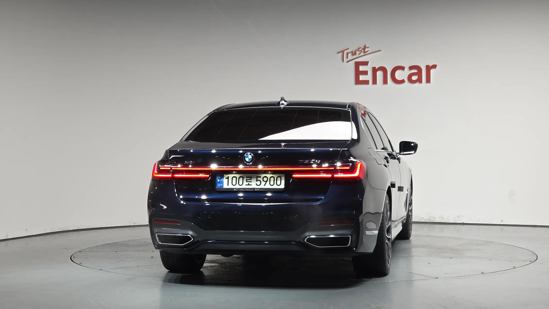 BMW 7 Series (G11) 730d xDrive M 2021 3/41
