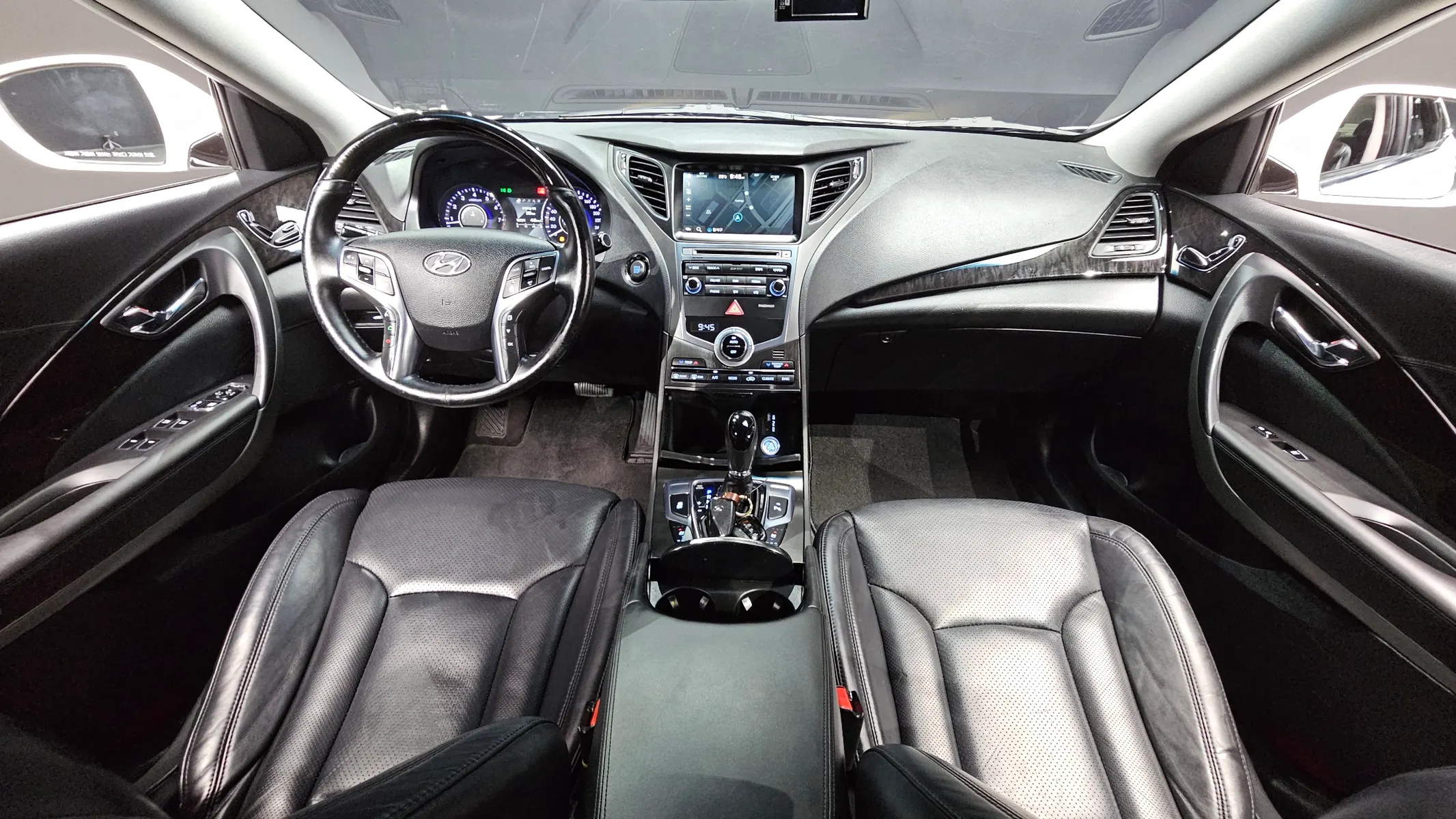 Hyundai Grandeur HG HG300 2015 4/5