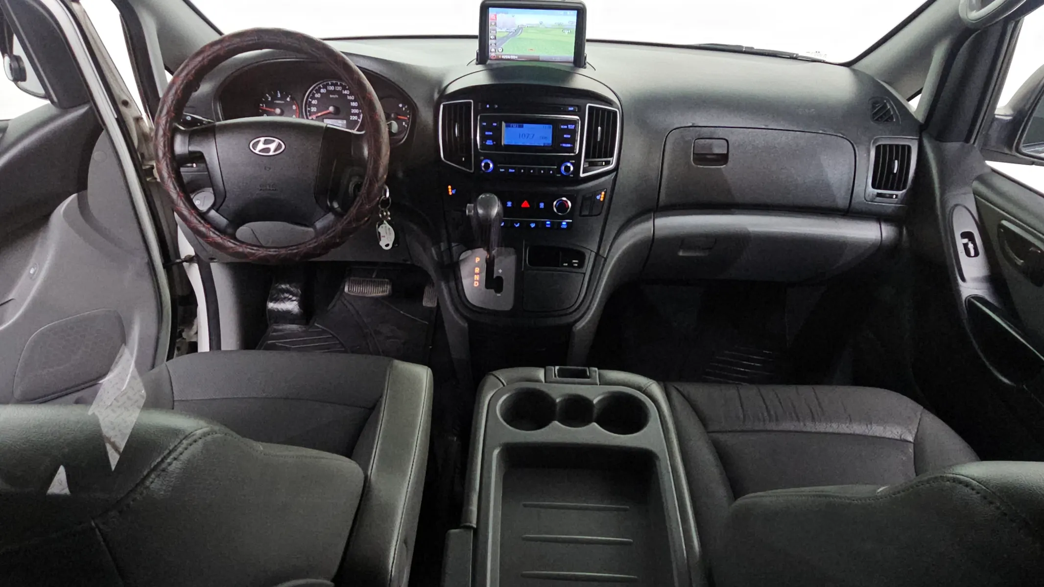 Hyundai Grand Starex 3 2016 4/5