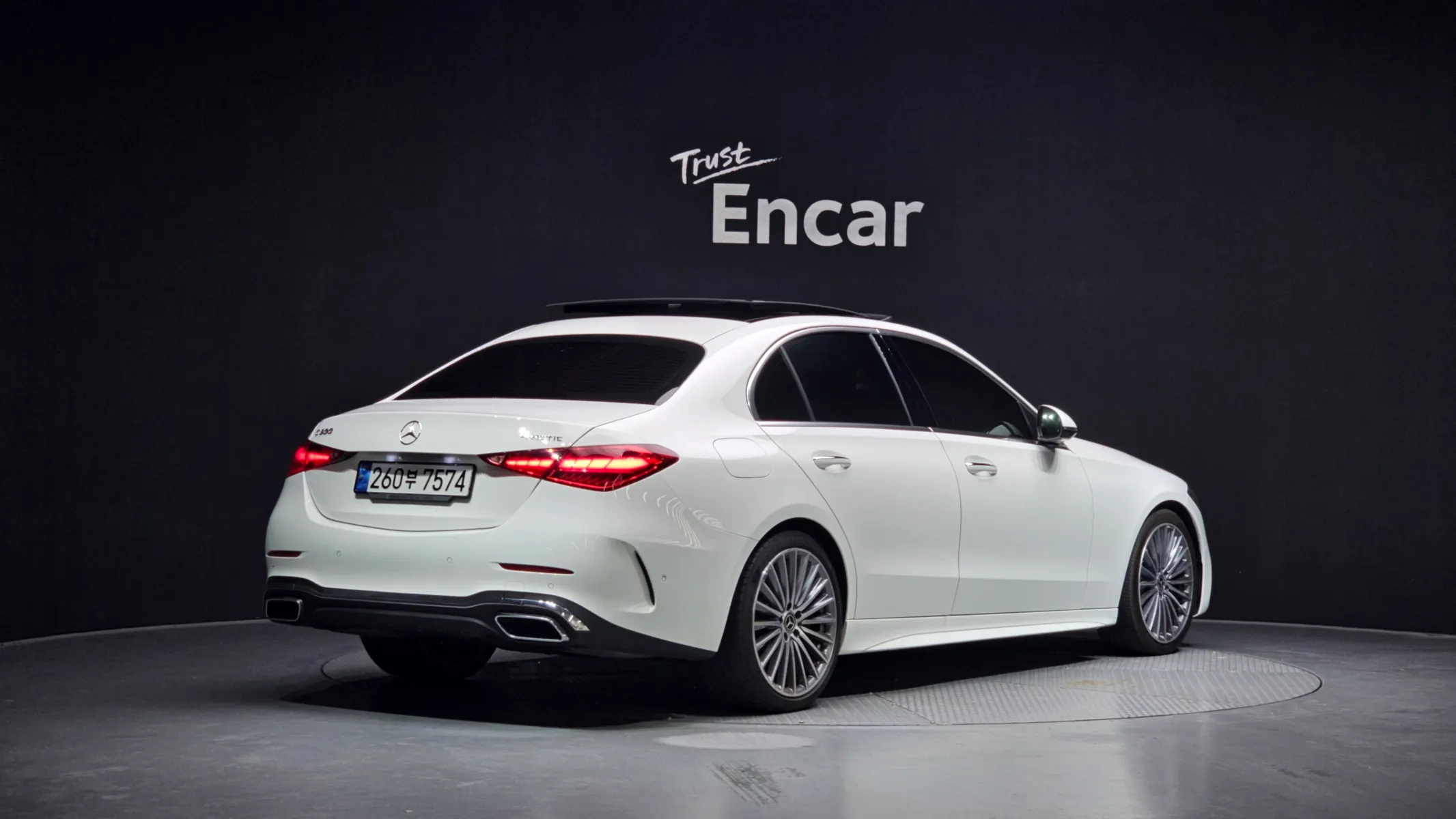 Mercedes-Benz C-Class W206 C300 4MATIC AMG Line 2022 2/21