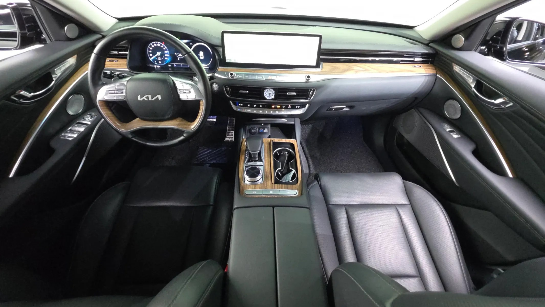 Kia K9 2 3.3 GDI AWD 2023 4/5