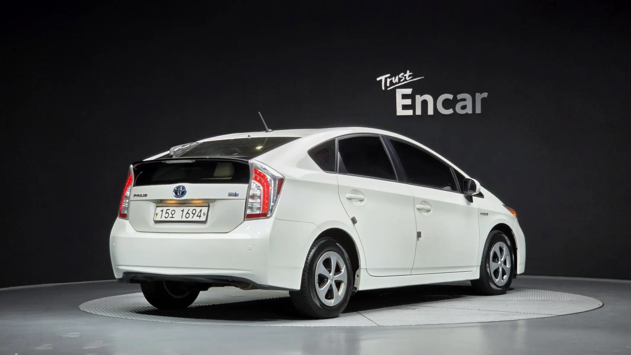 Toyota 프리우스 1.8 E 2014 2/37