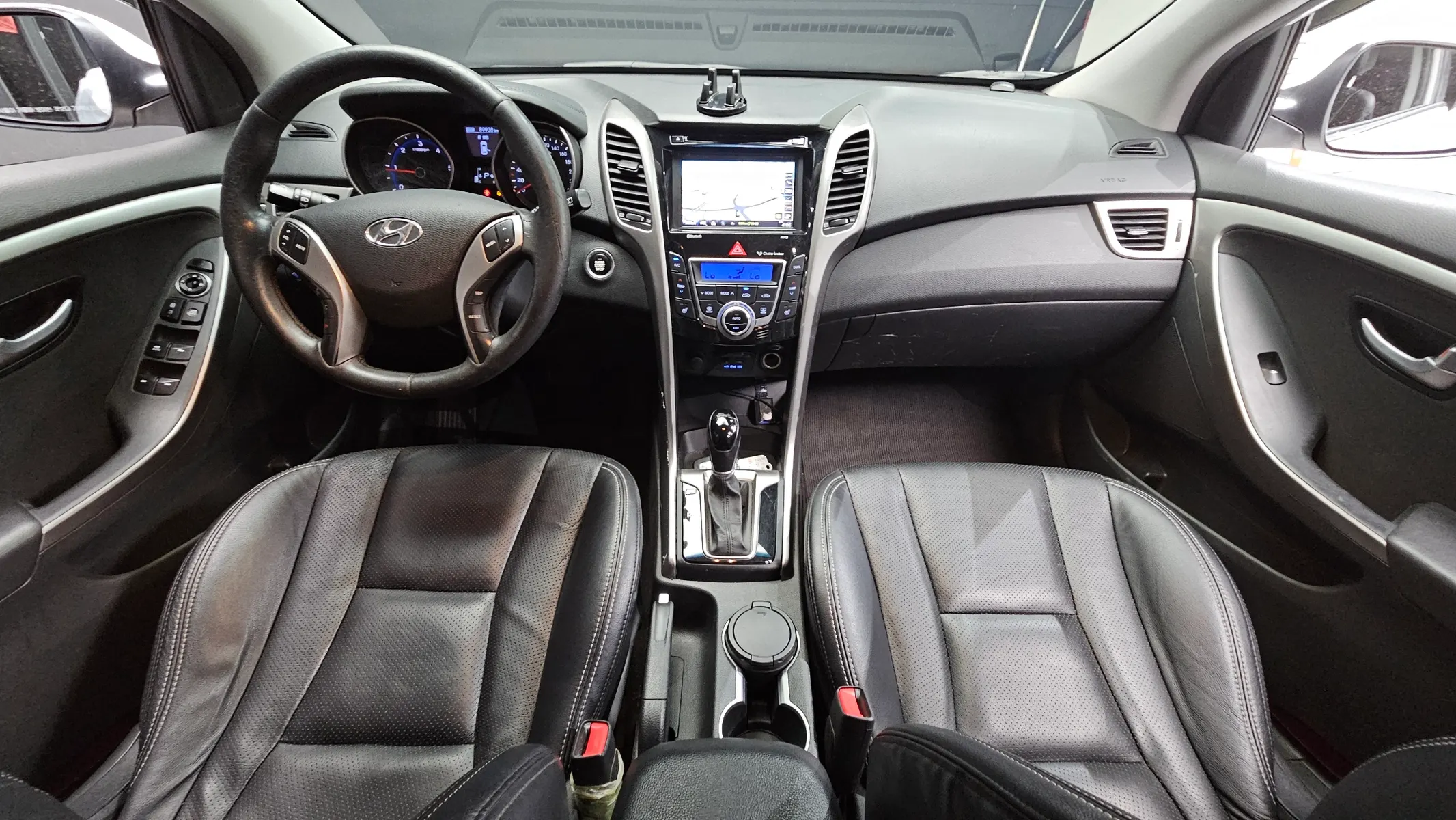 Hyundai i30() 1.6 VGT 2012 4/5