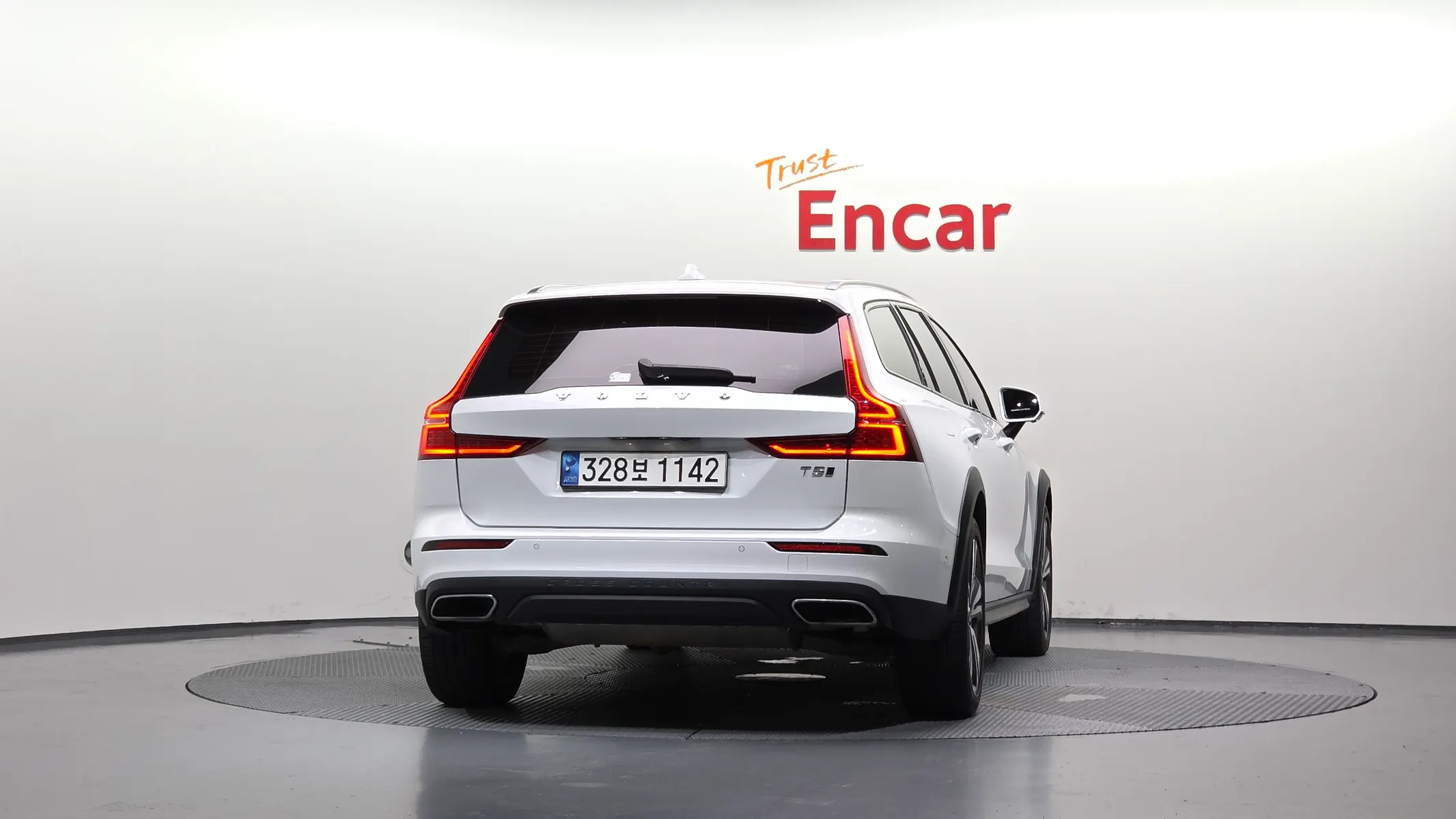 Volvo V60 2 T5 AWD 2019 3/5