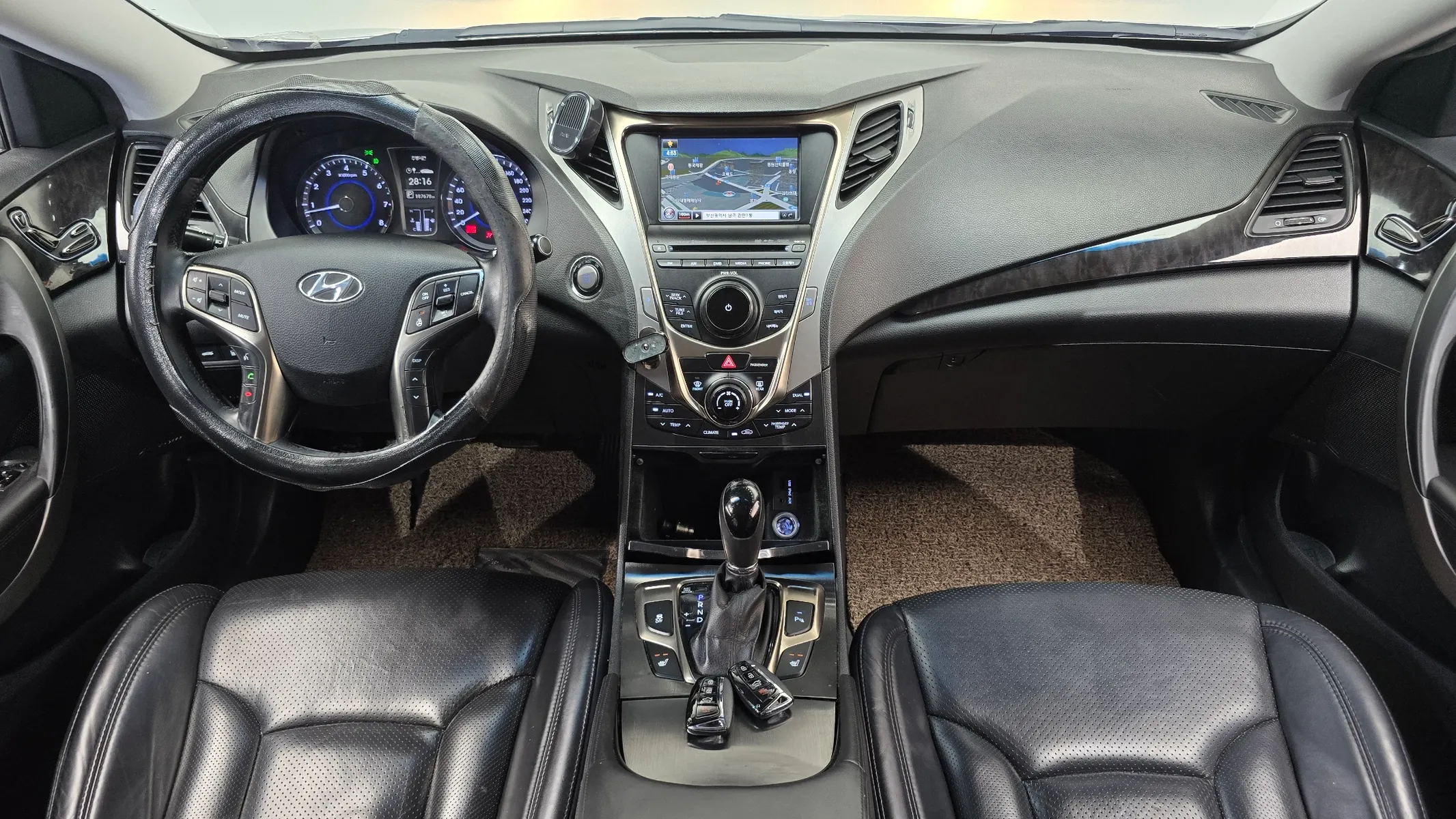 Hyundai Grandeur HG LPG HG300 2013 4/5