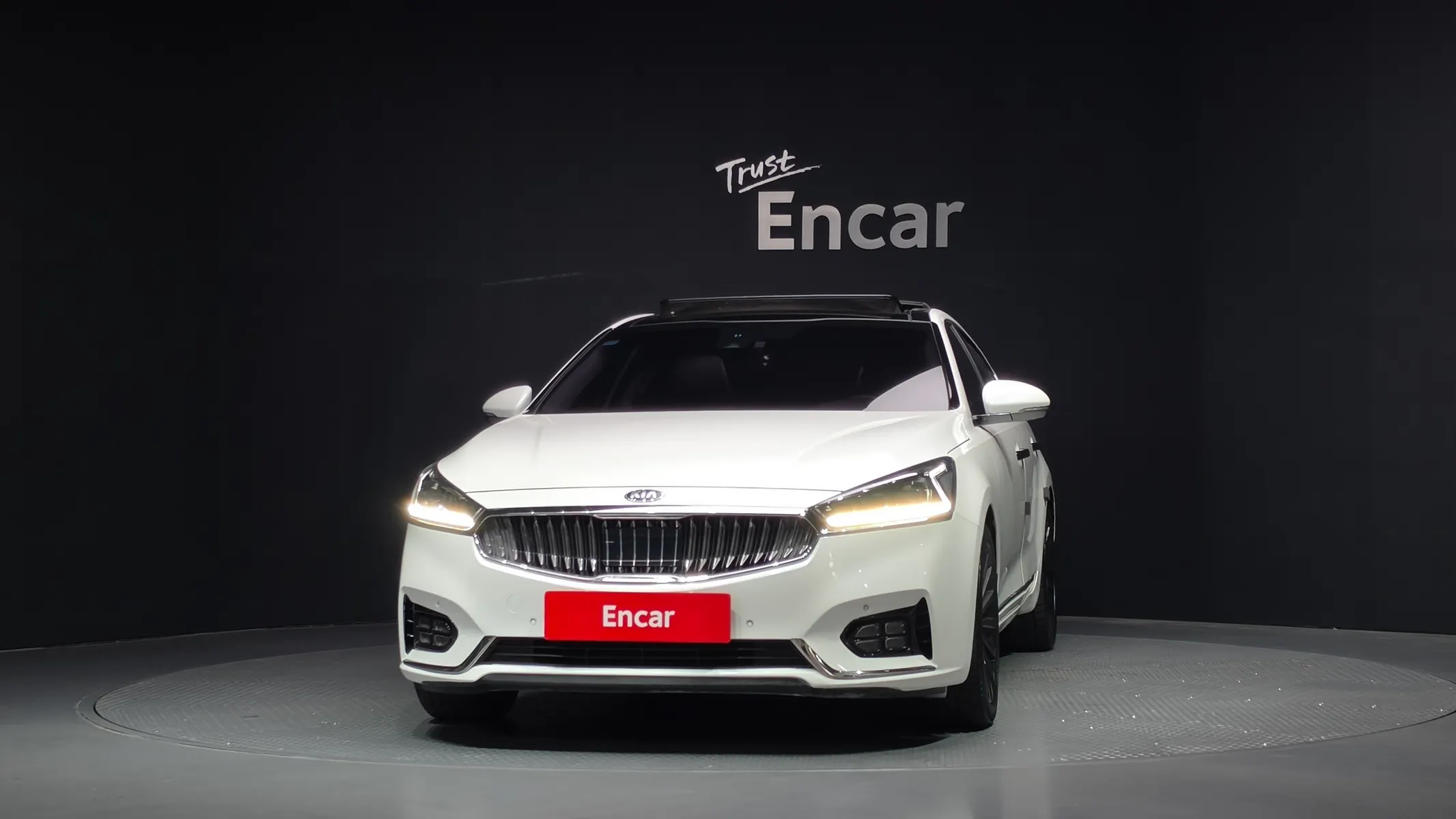 Kia K7 2017 3/37