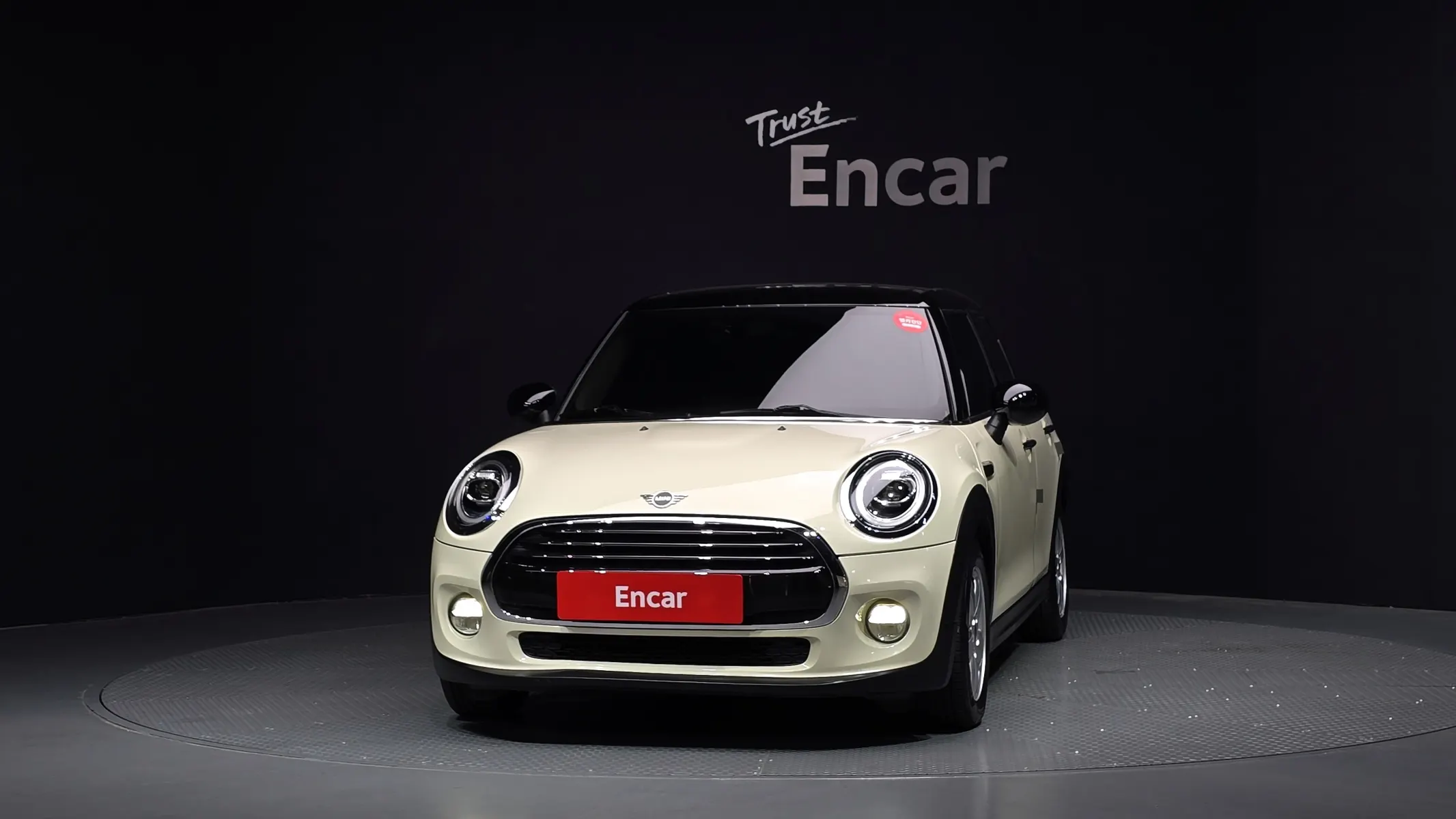 MINI 쿠퍼 5 2019 2/5