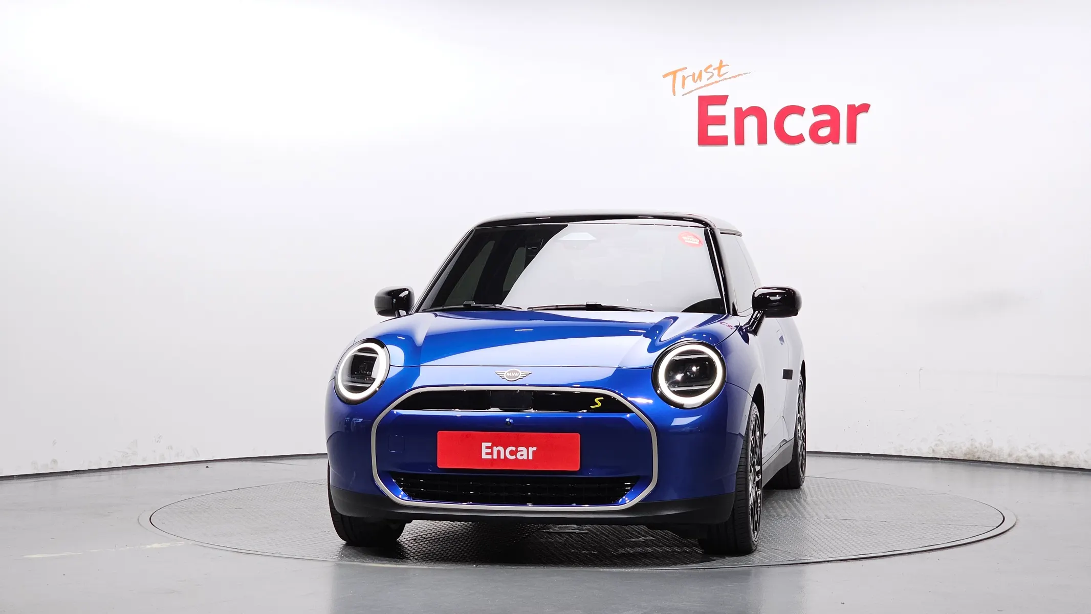 MINI 4 SE 2024 3/35