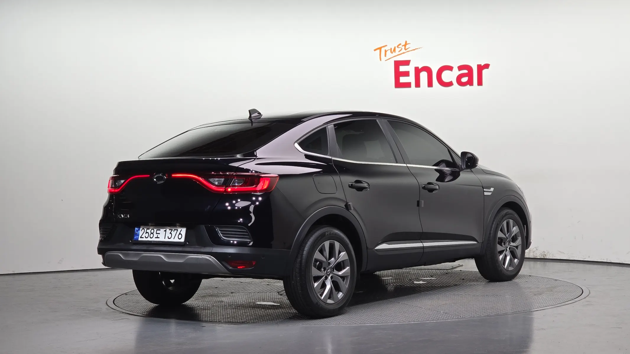 Renault Korea XM3 1.6 GTe 2023 2/36