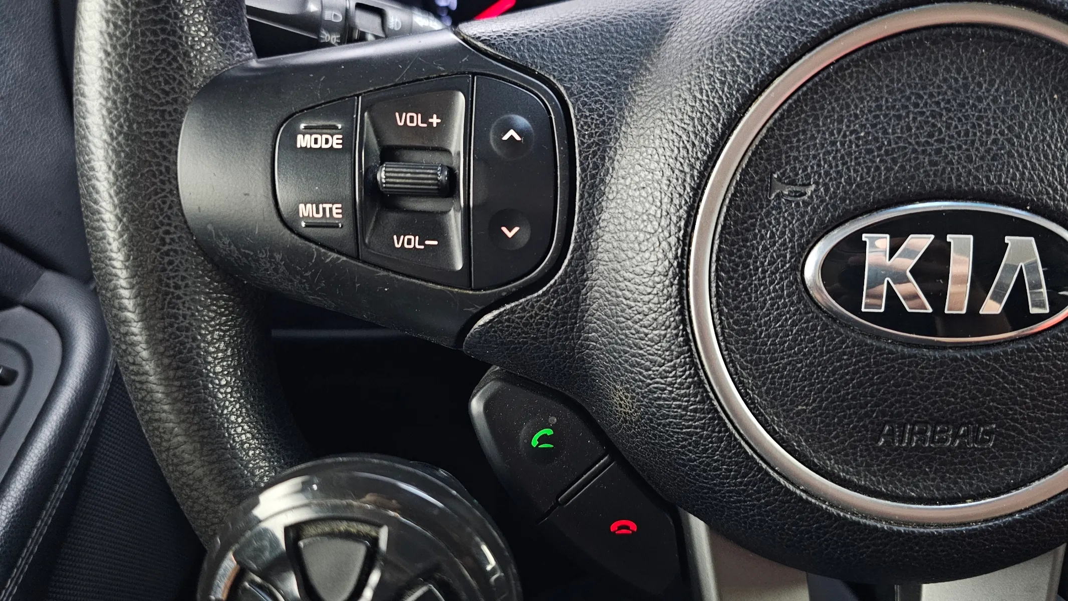 Kia 카렌스 2.0 LPI 2016 31/32