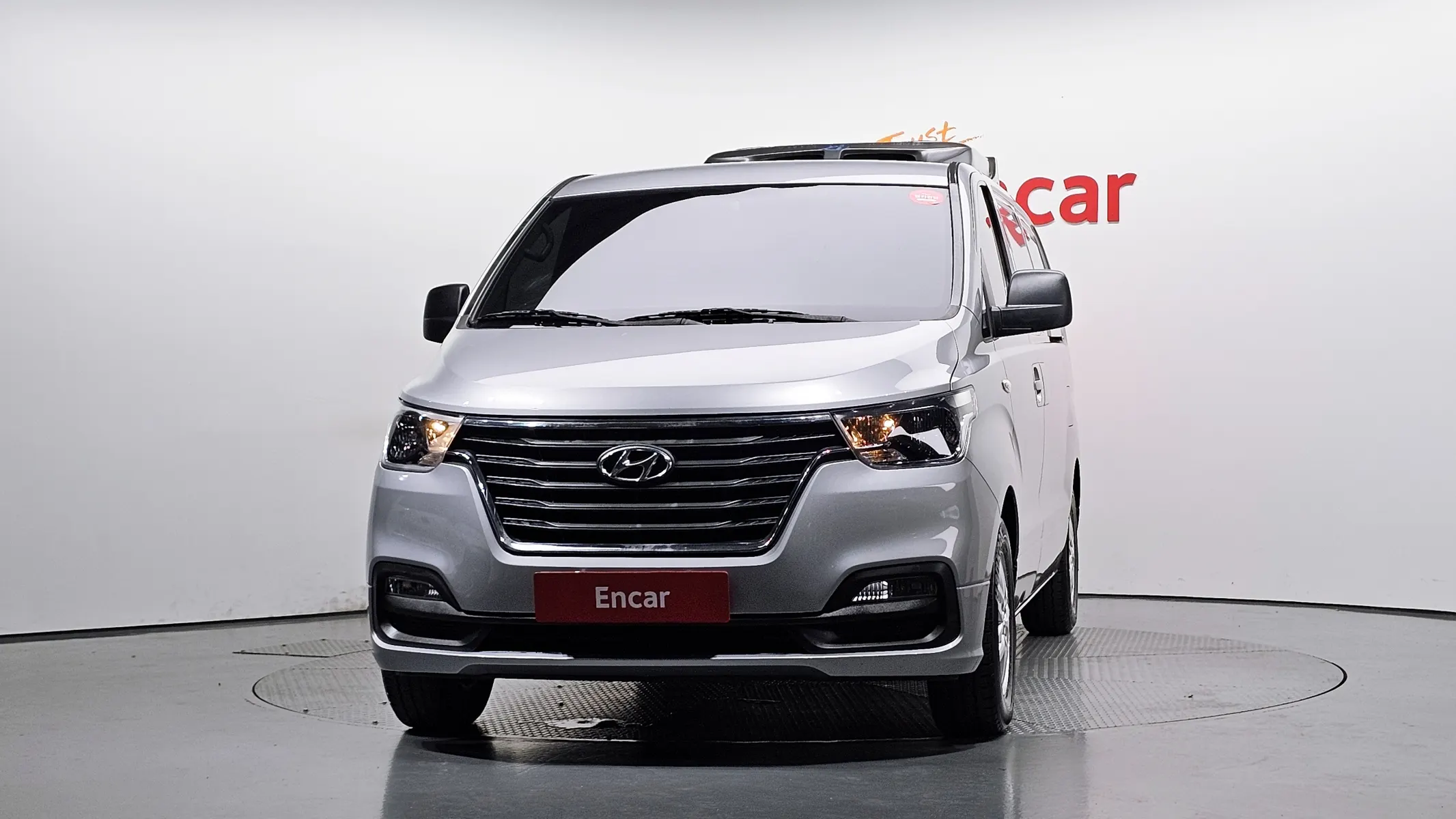 Hyundai 그랜드 스타렉스 2019 2/5