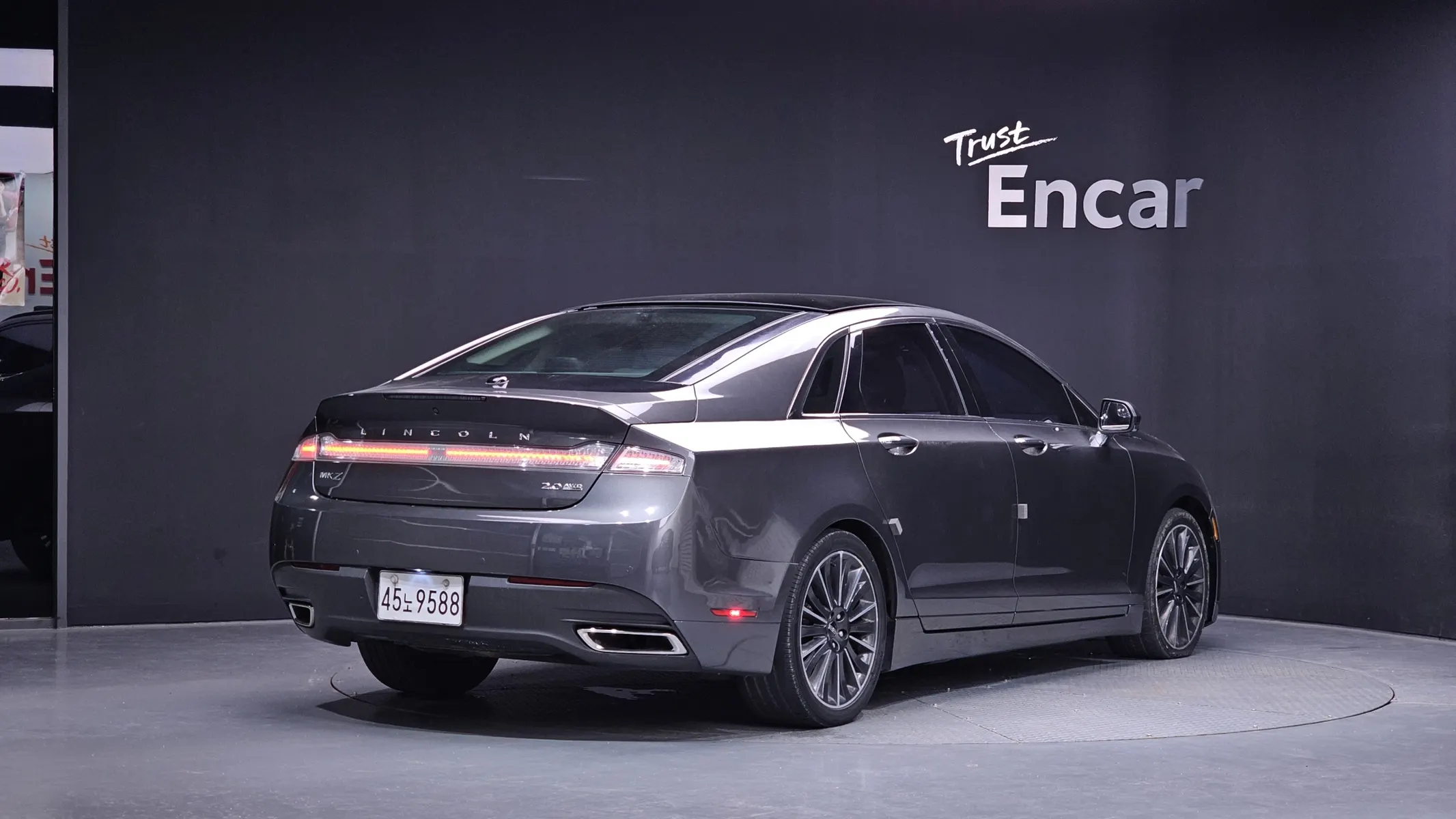 Lincoln MKZ 2.0 AWD 2016 2/34