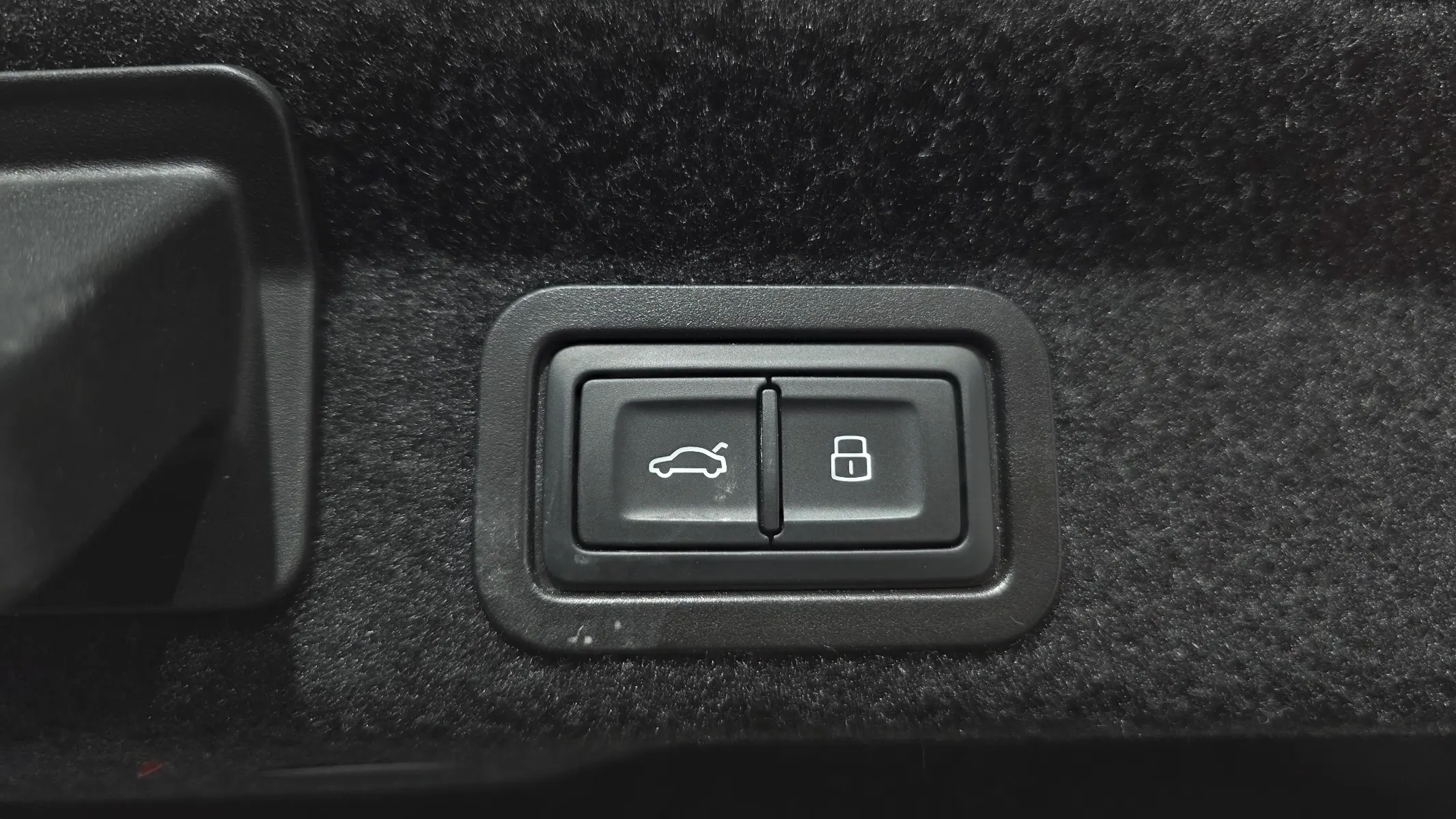 Audi A6 (C8) 45 TFSI 2022 34/35