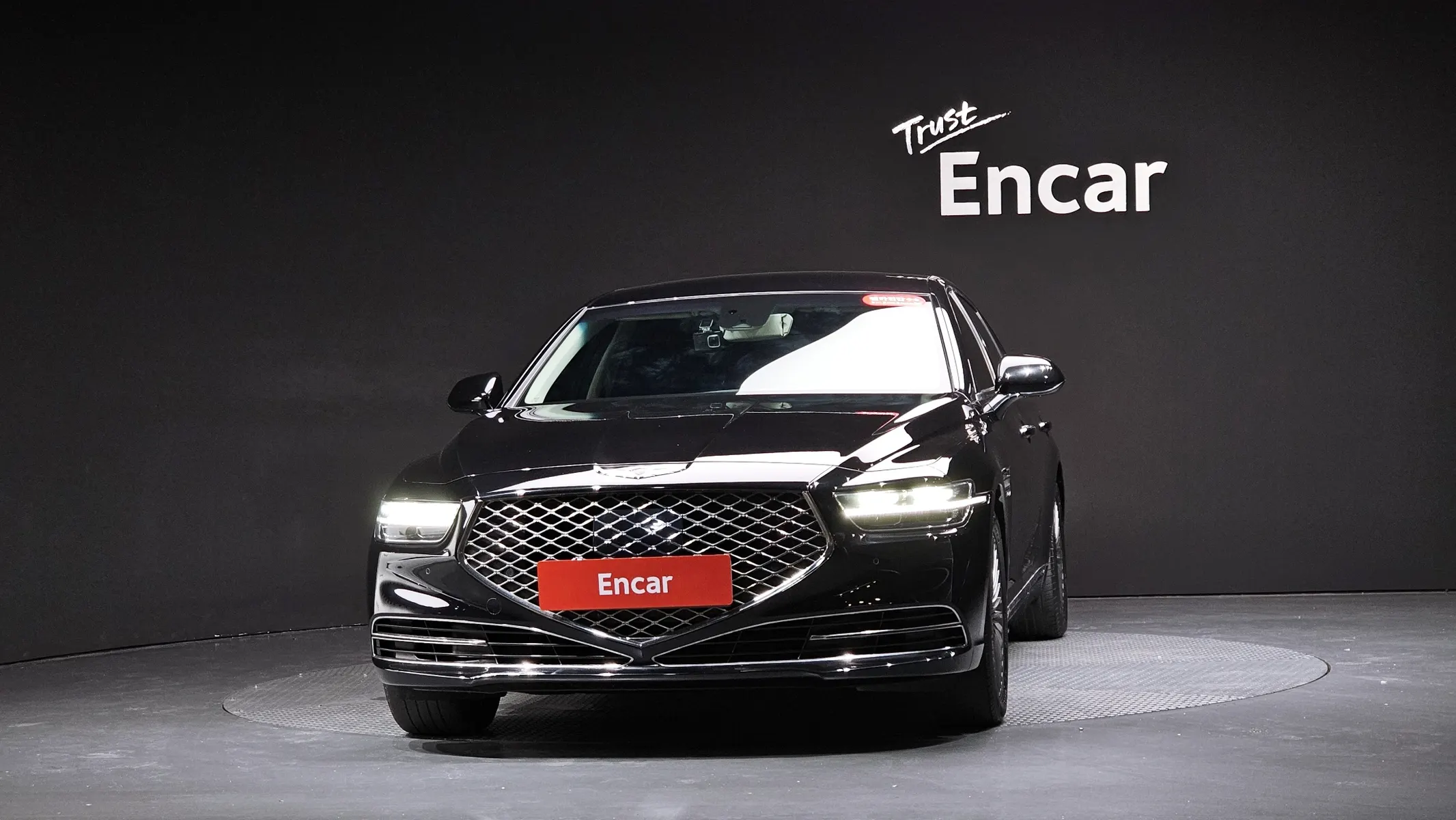 Genesis G90 3.8 AWD 2021 2/5