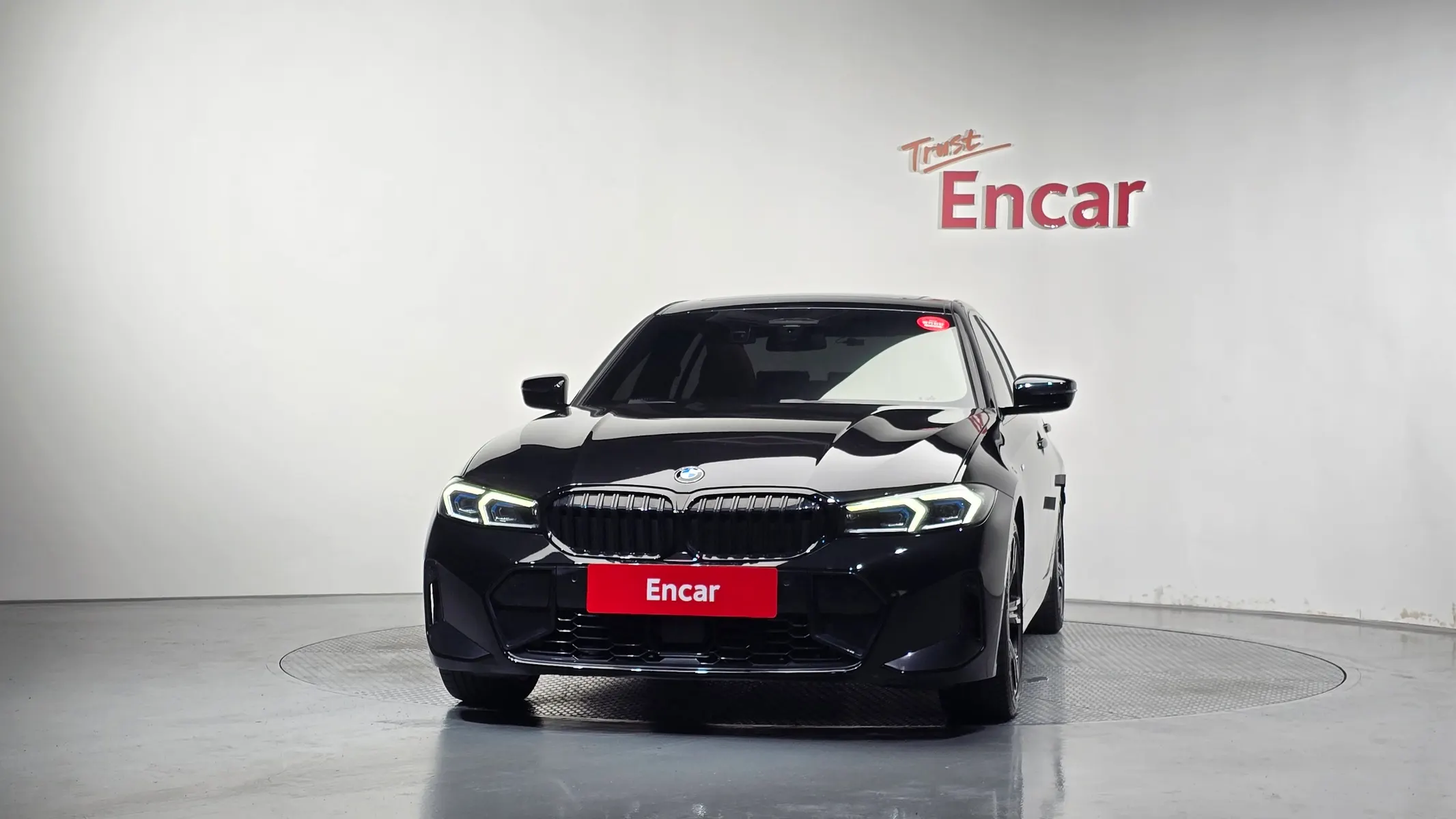 BMW 3 Series (G20) 320i M 2025 3/34