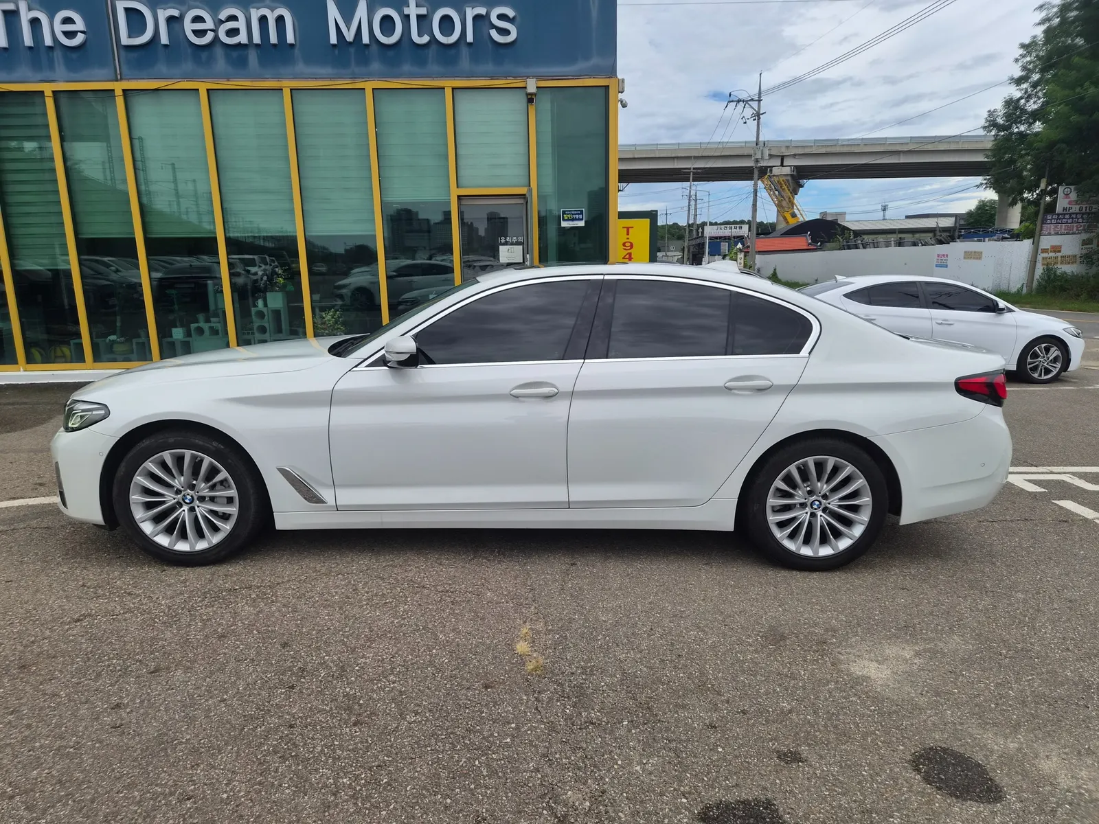 BMW 5 Series (G30) 530i 2020 20/21