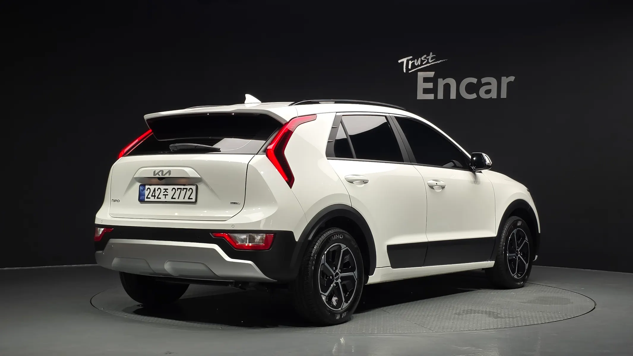 Kia 디 니로 2025 2/32