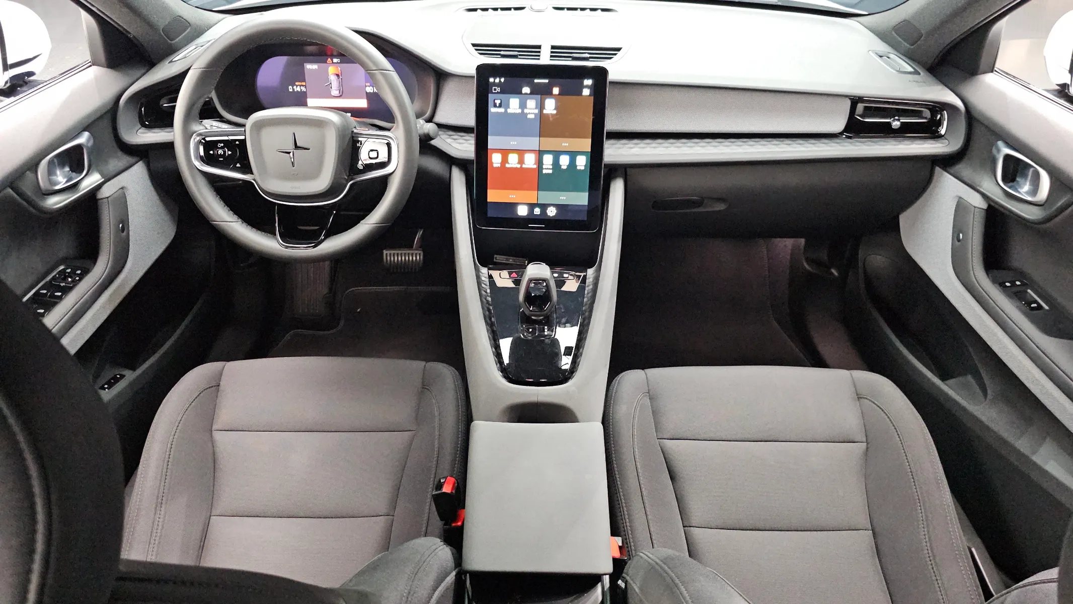 Polestar 2 2022 4/5
