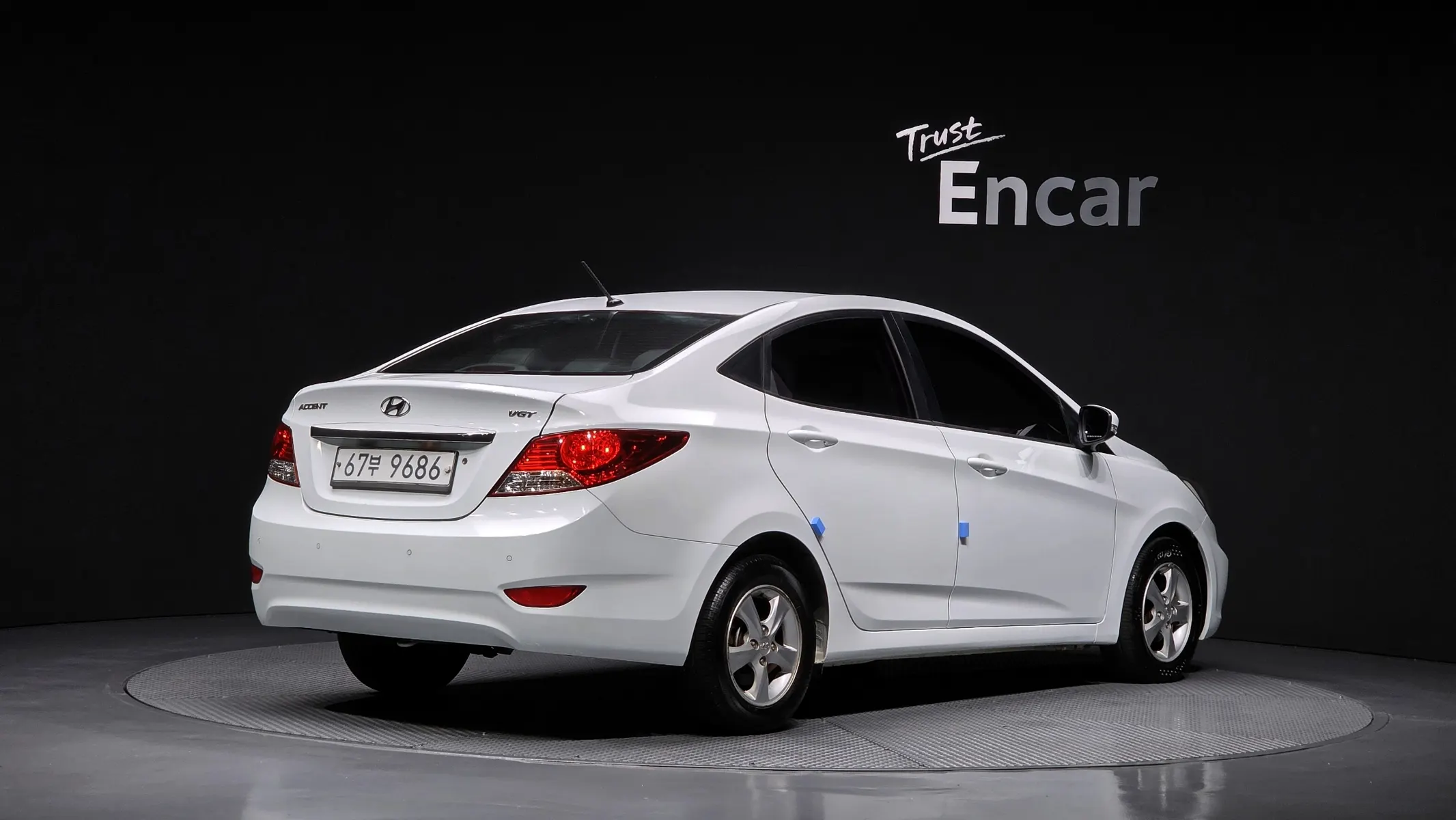 Hyundai () 1.6 VGT 2012 2/31