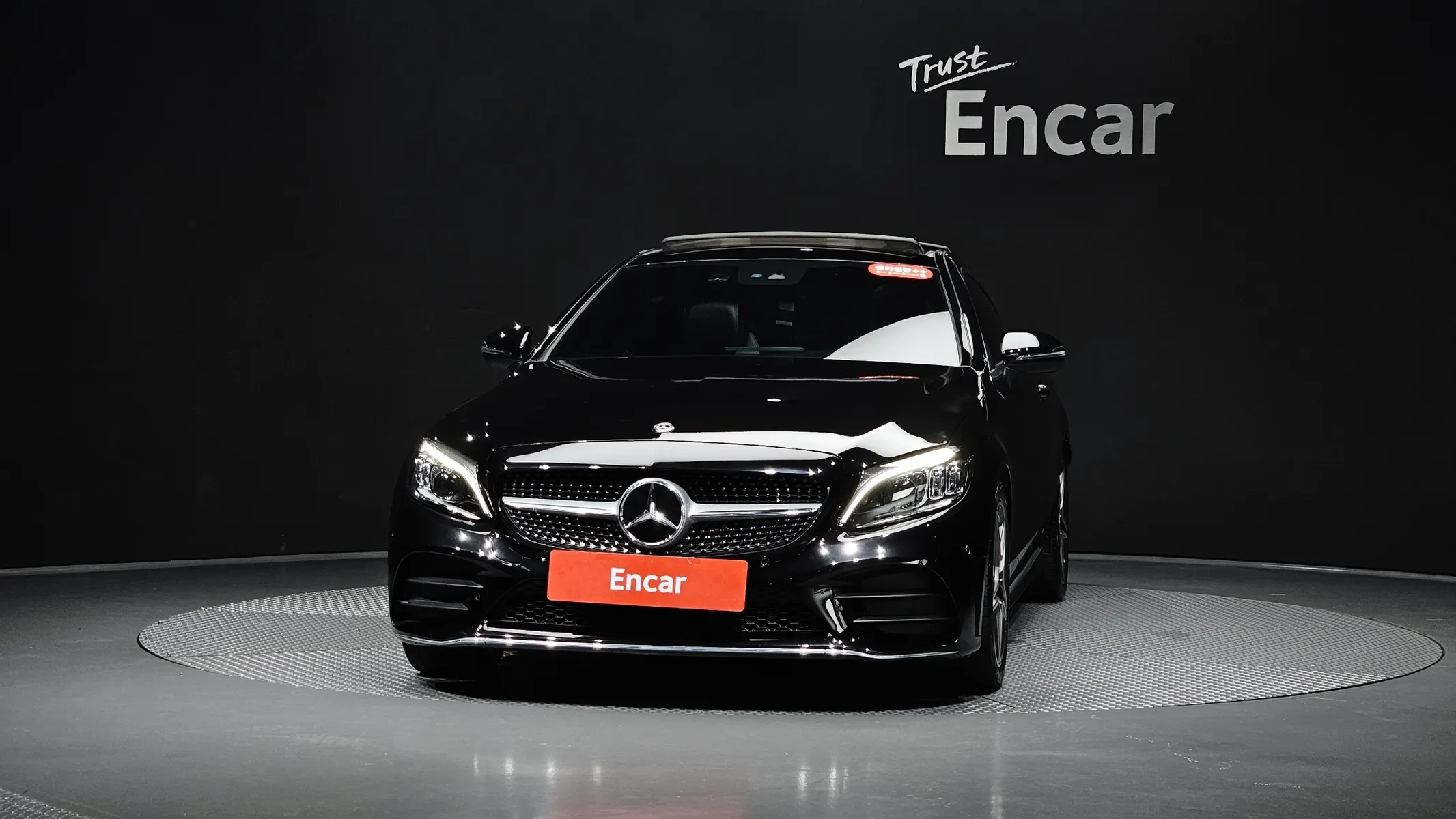 Mercedes-Benz C-Class W205 C200 2020 3/34