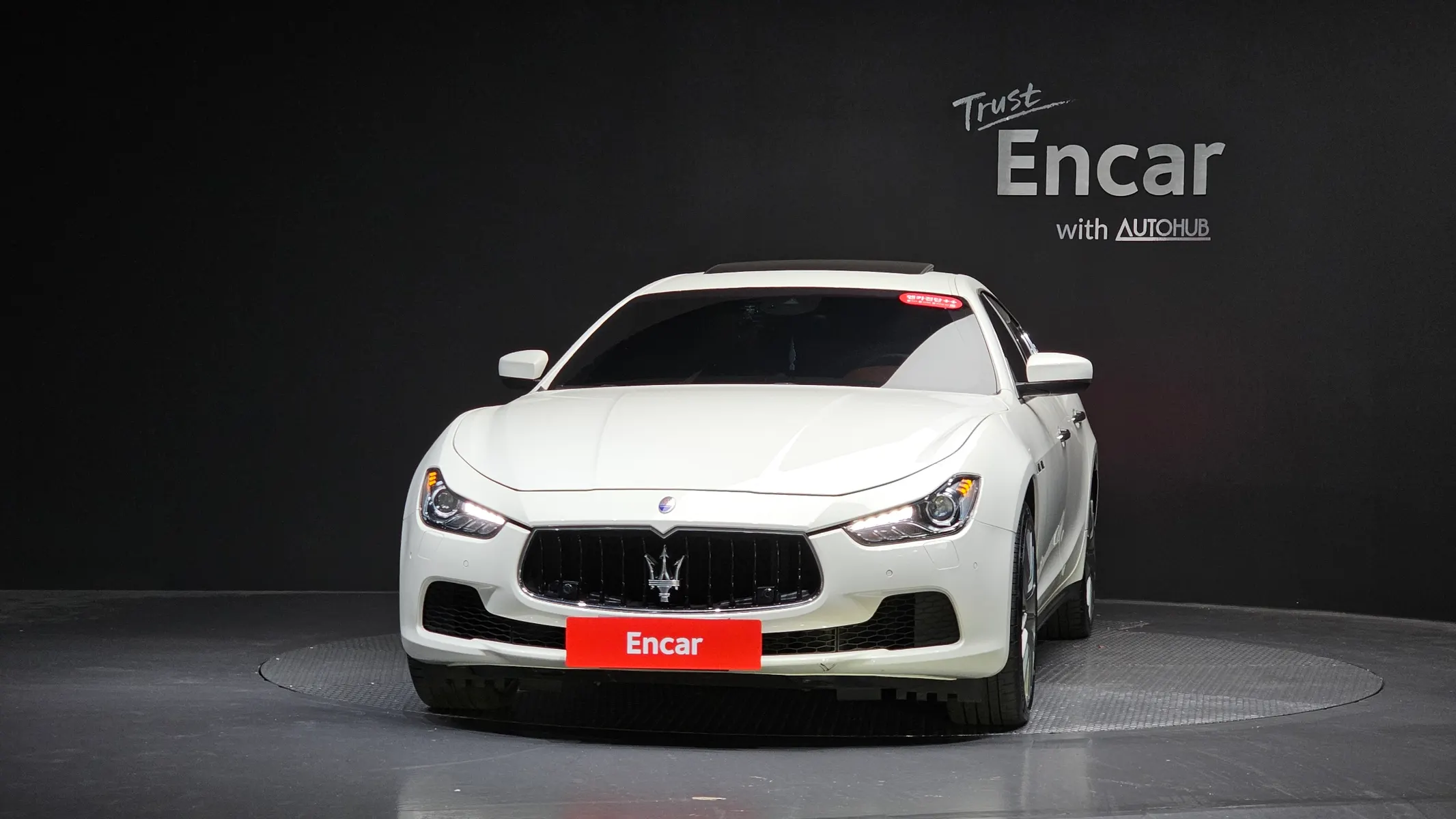 Maserati 기블리 3.0 2017 2/5