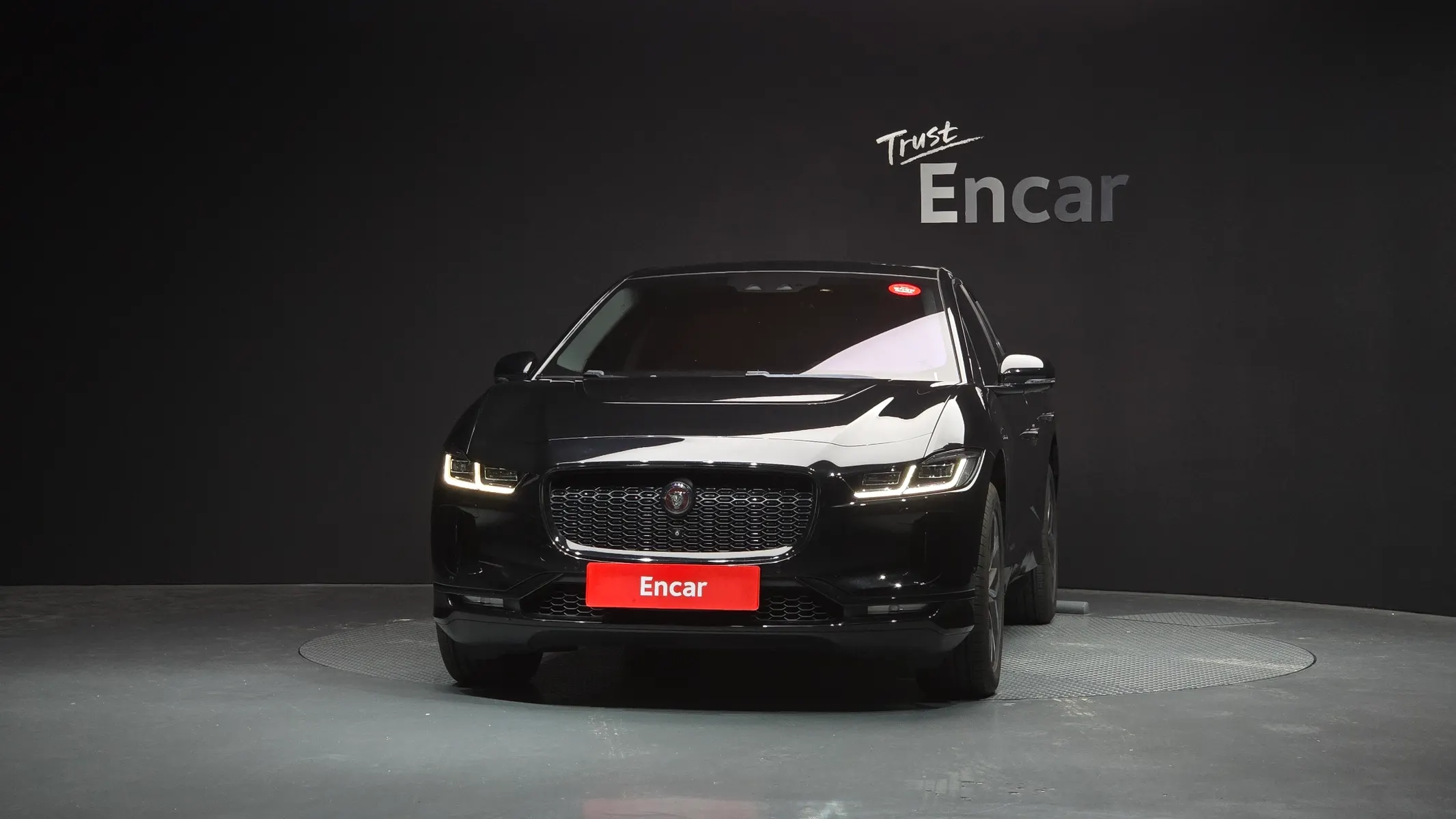 Jaguar I-PACE EV400 HSE 2019 2/5