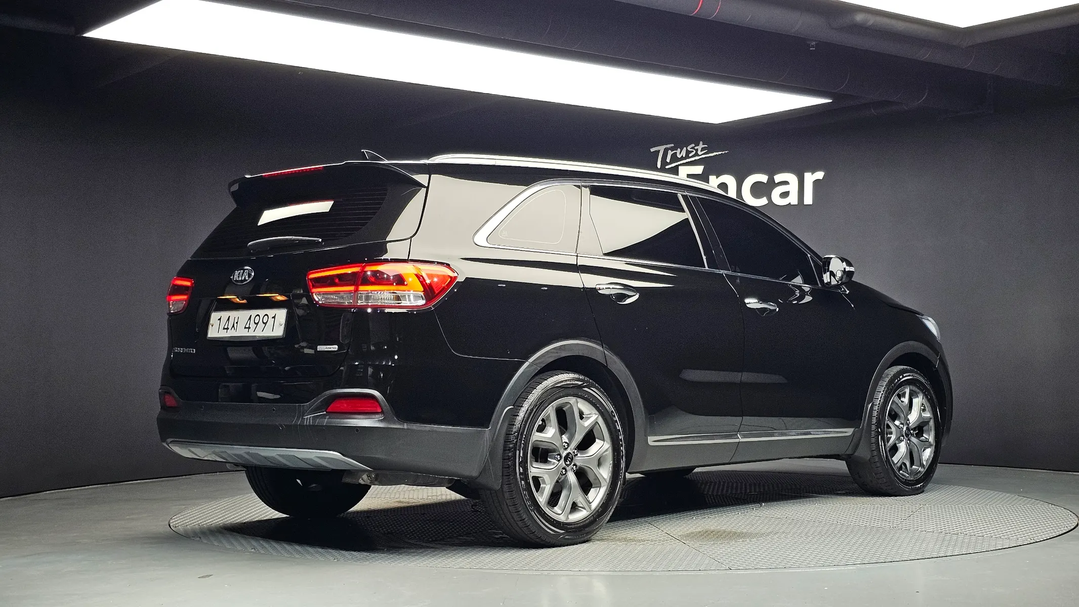Kia Sorento 2.0 2WD 2016 2/33