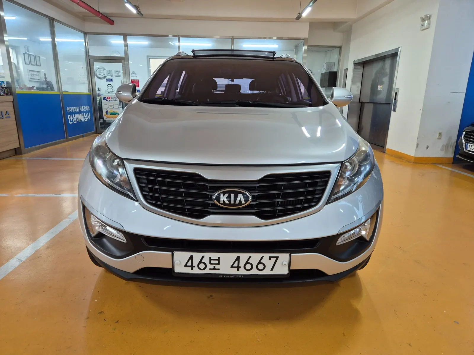 Kia R 2WD TLX 2013 2/5