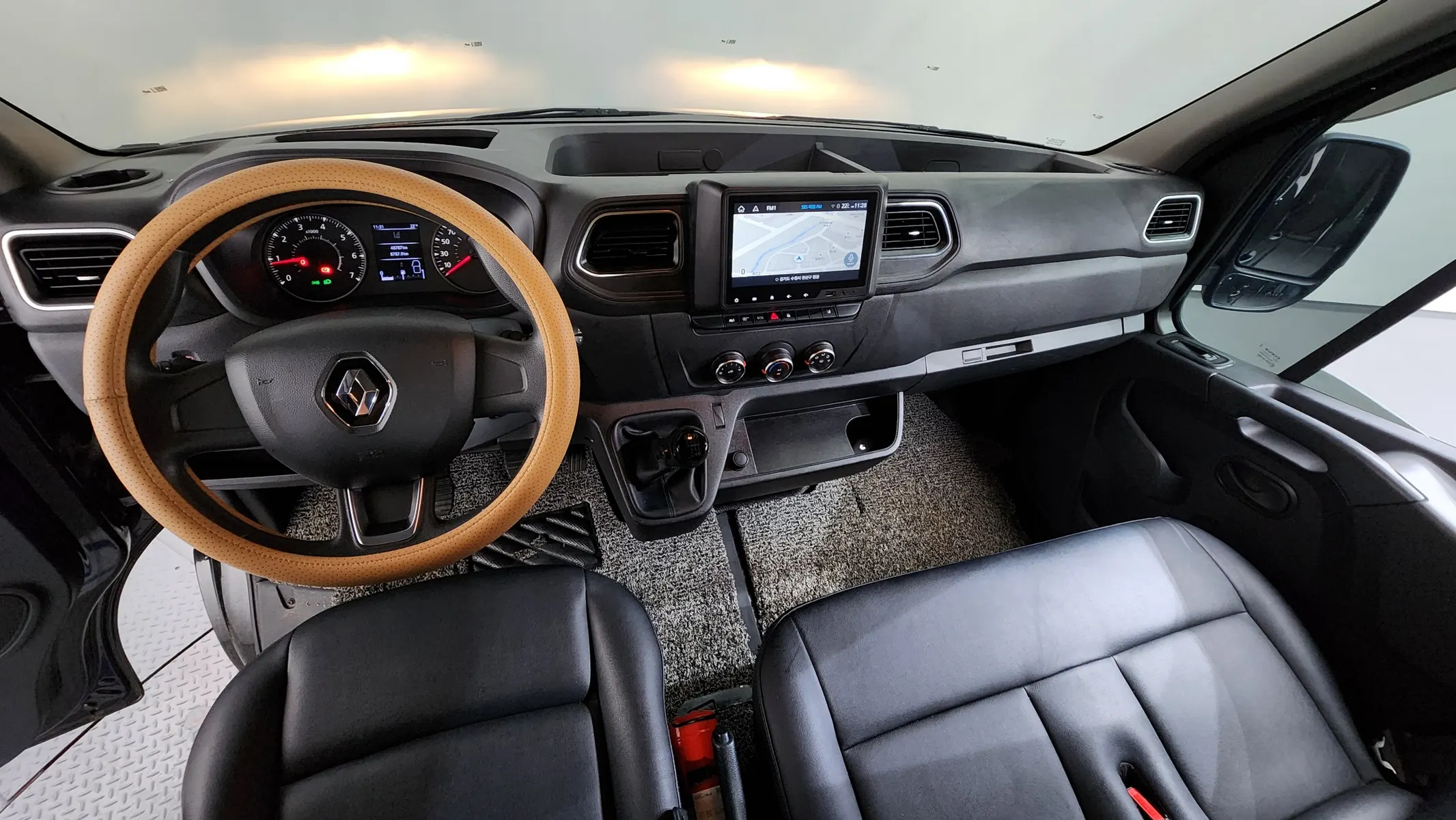 Renault Korea 마스터 2.3 S 2022 4/5
