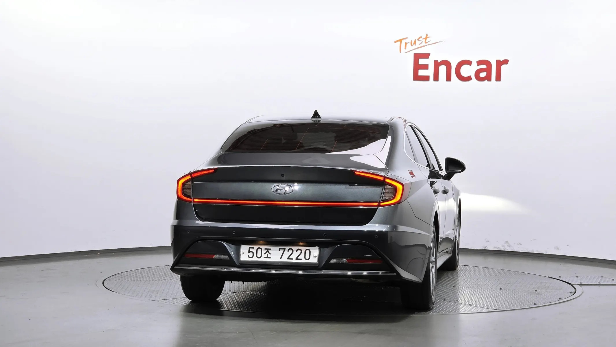 Hyundai (DN8) 2.0 2019 3/5