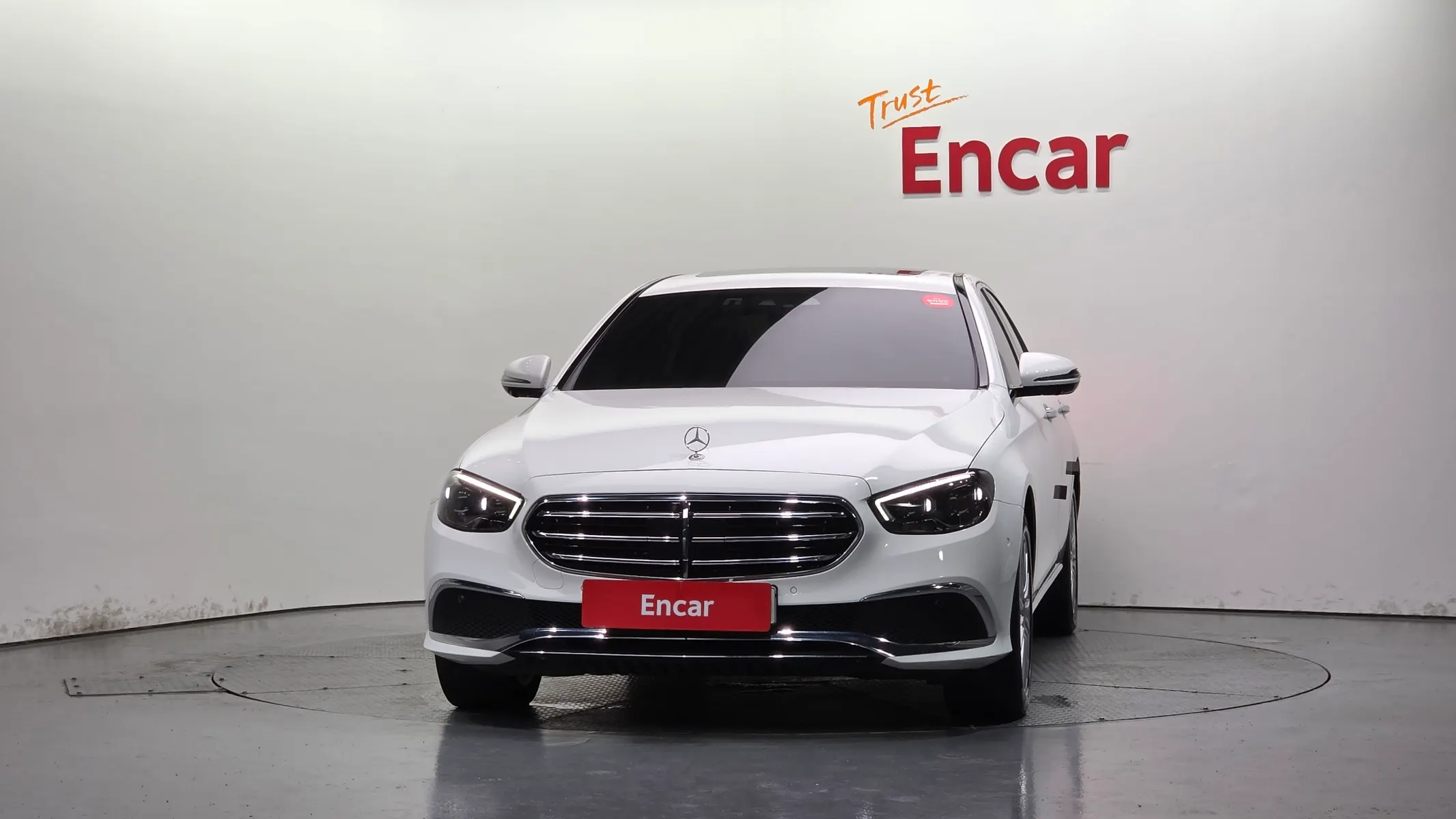 Mercedes-Benz E-Class W213 E220d 4MATIC 2023 3/37
