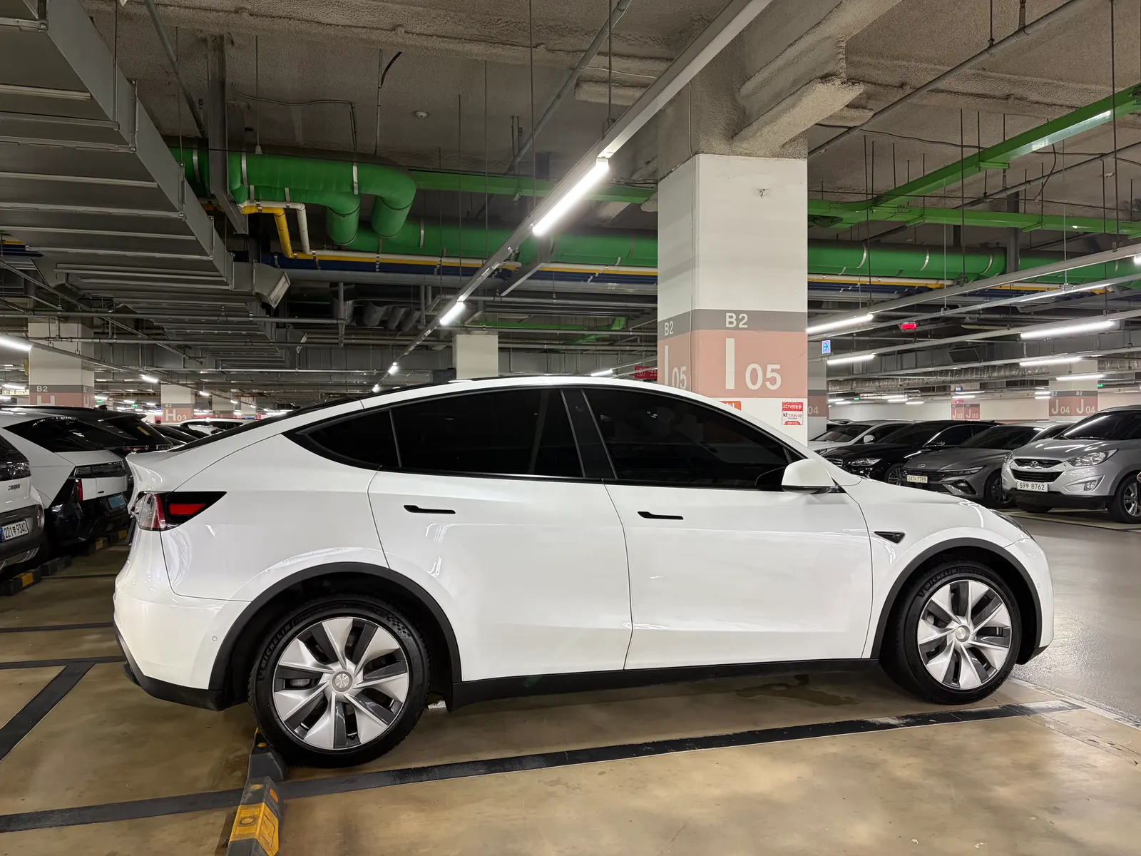 Tesla Y AWD 2022 3/20