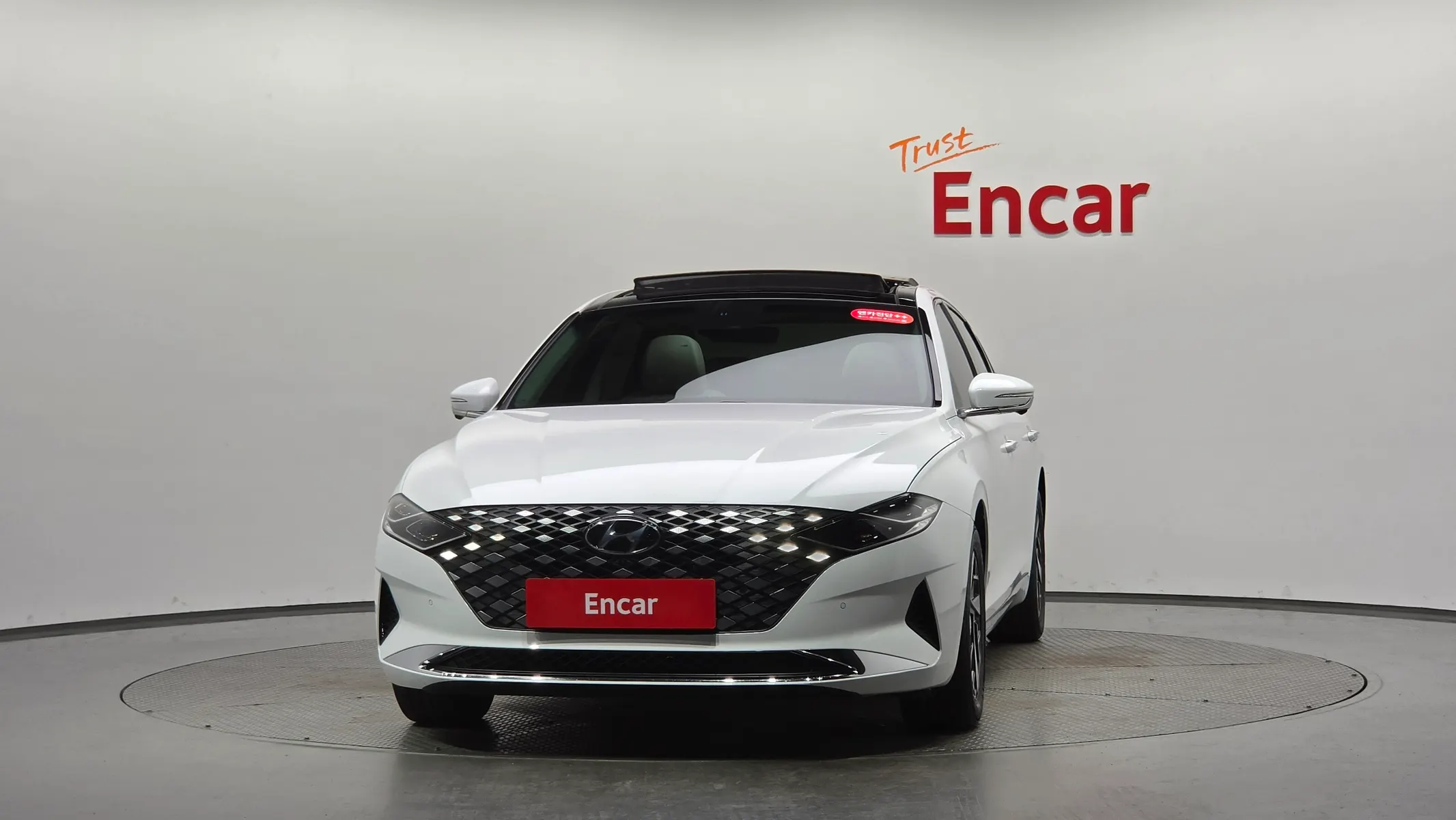 Hyundai IG 2022 2/5
