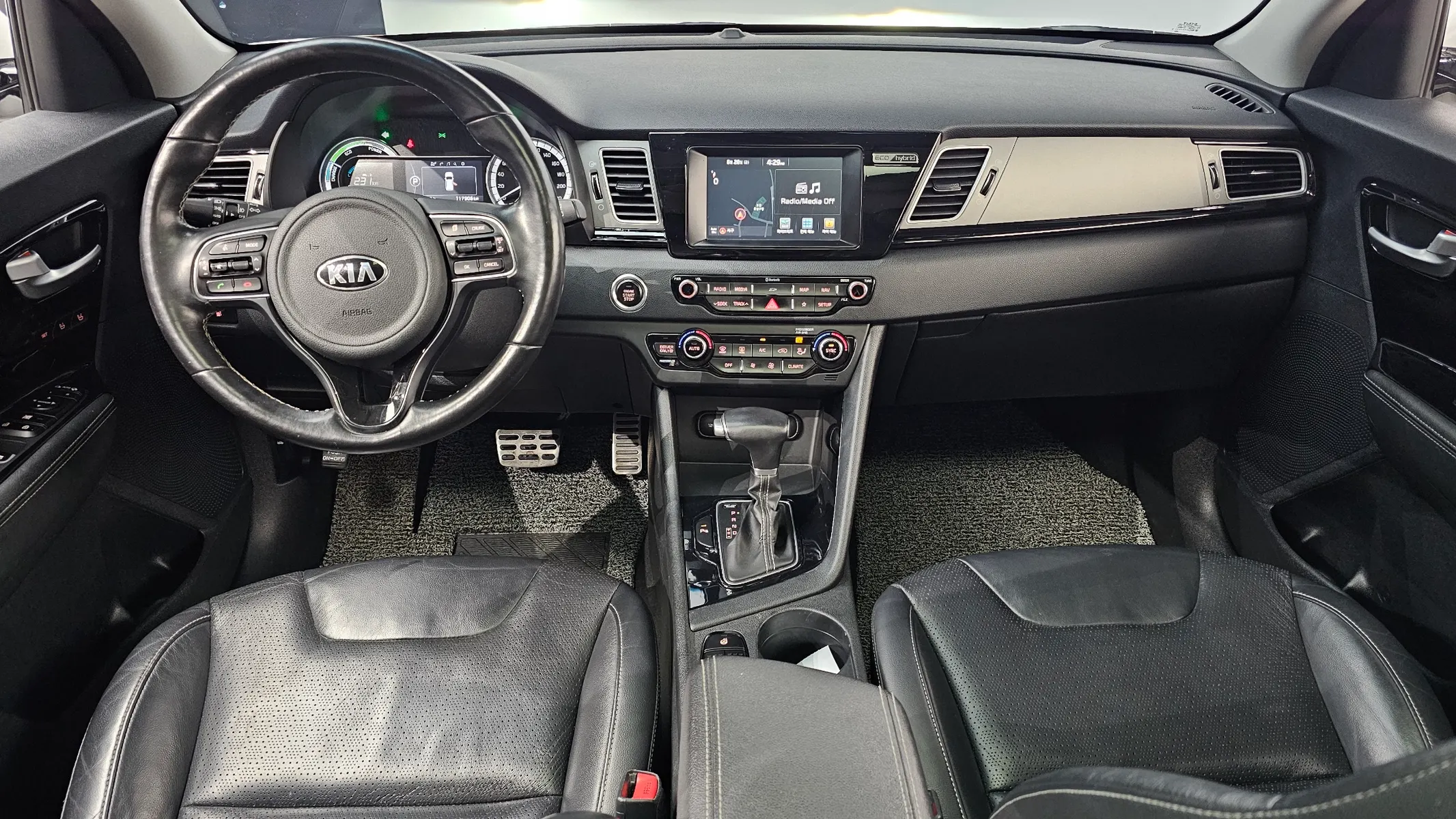 Kia Niro 2017 4/5