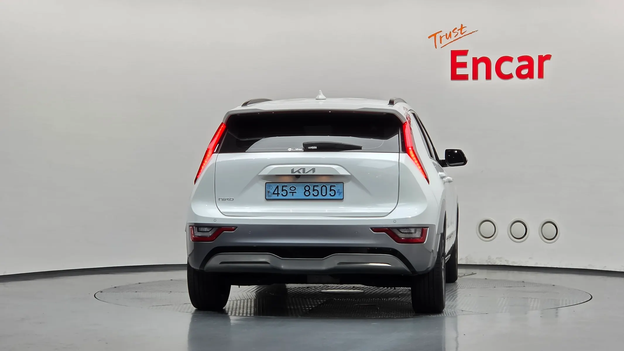 Kia EV 2022 3/5