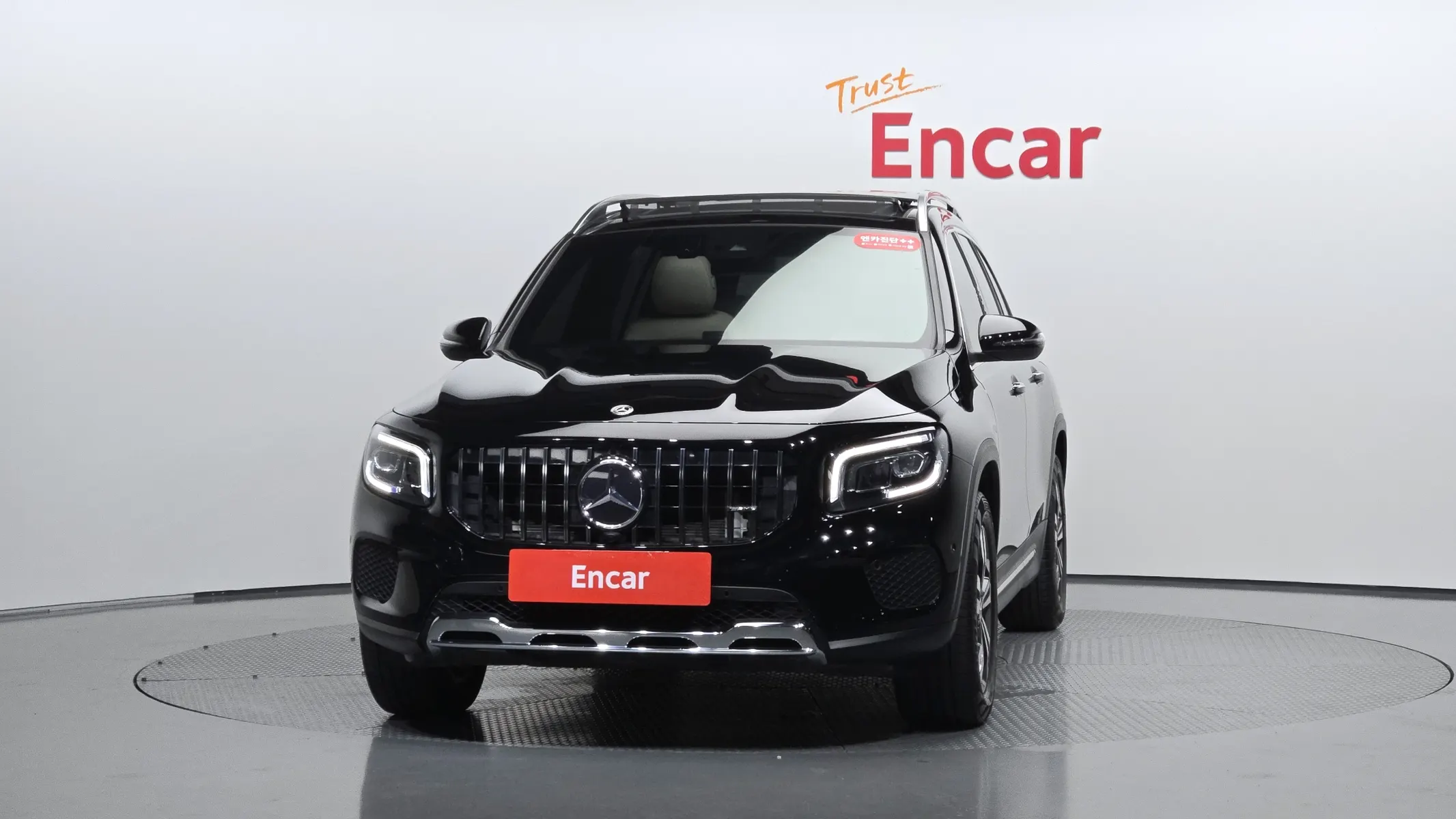 Mercedes-Benz GLB-Class X247 GLB220 2021 2/31