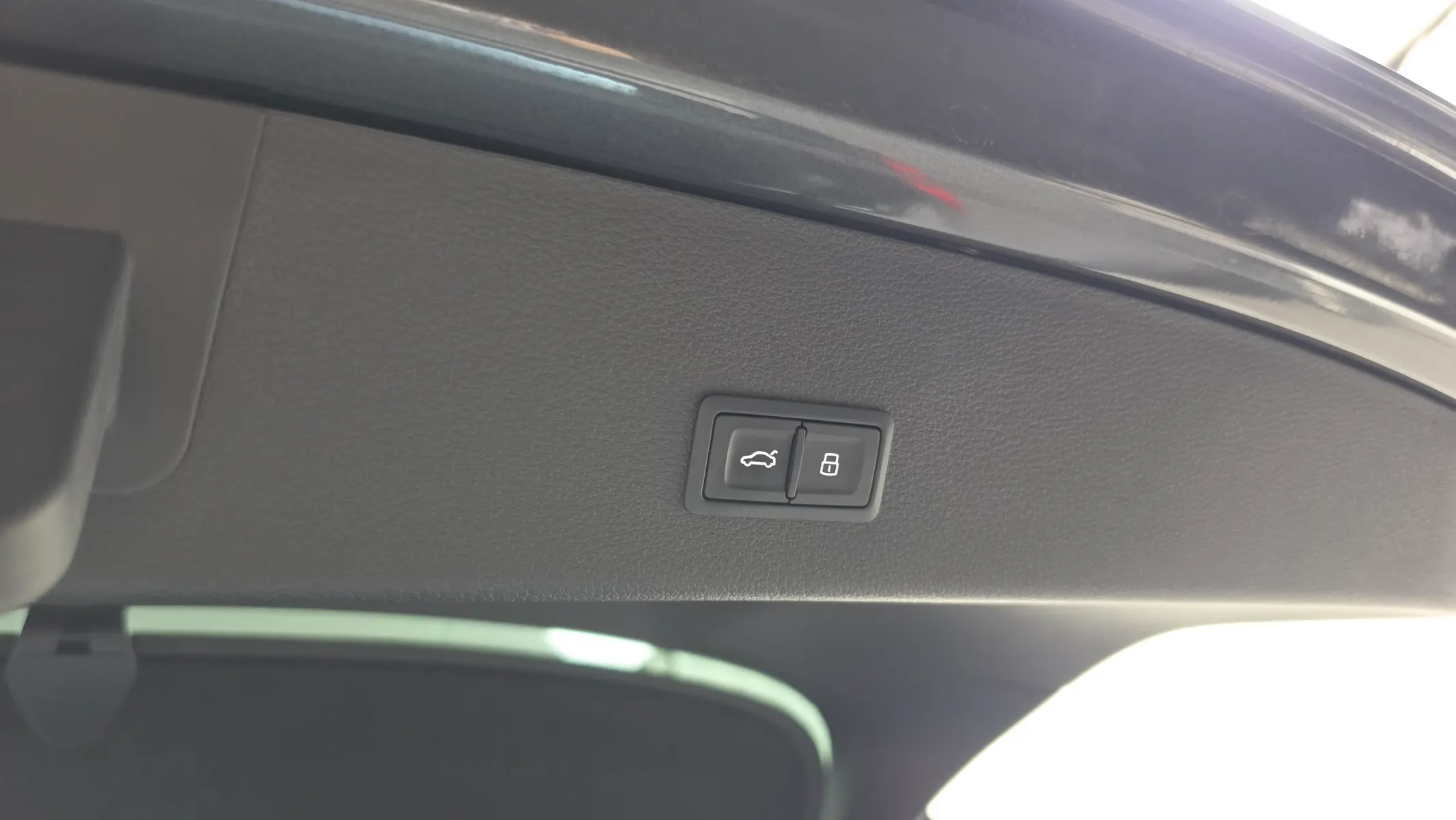 Audi e- 55 2021 34/35